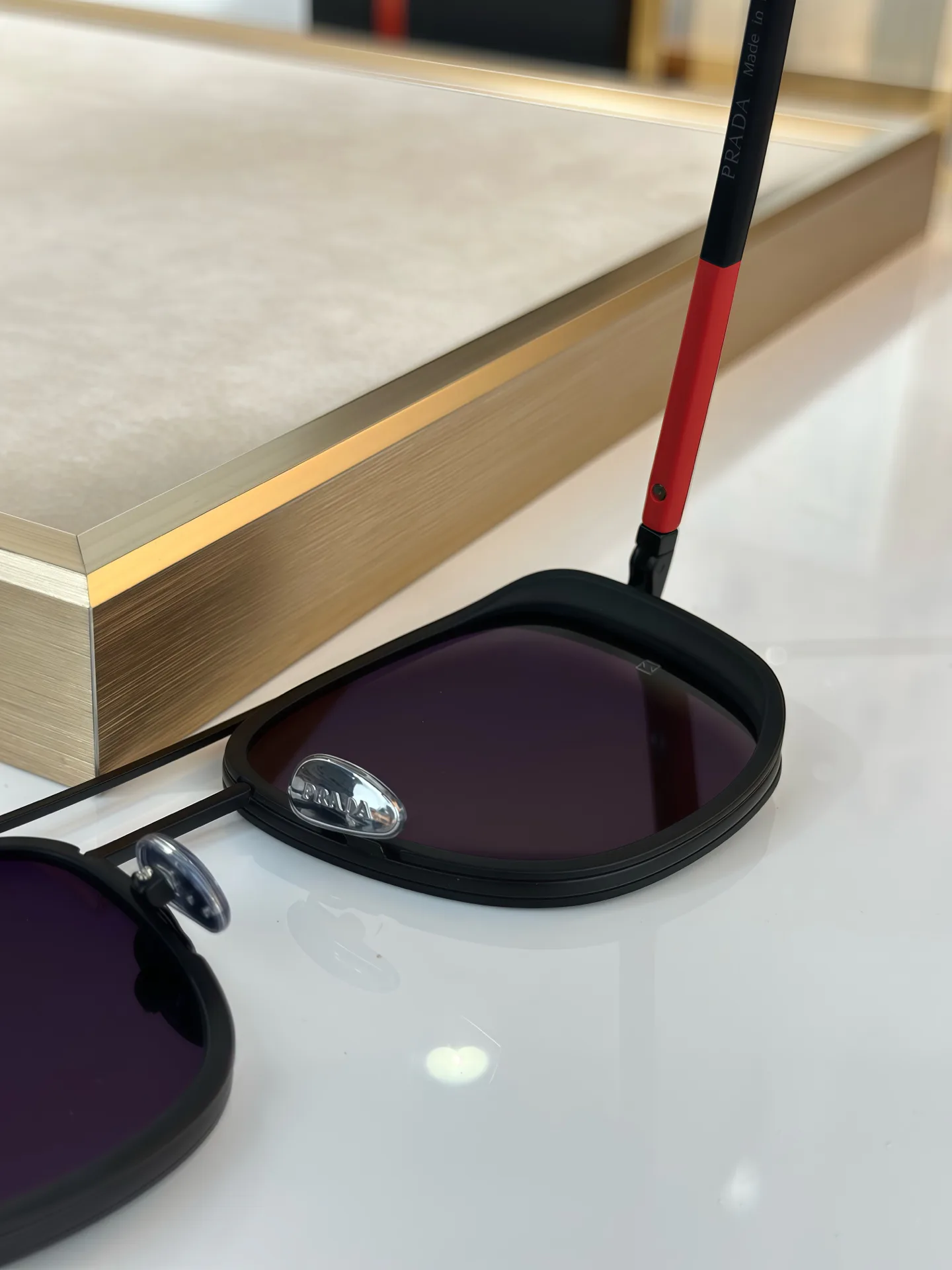 Очки Prada 205221