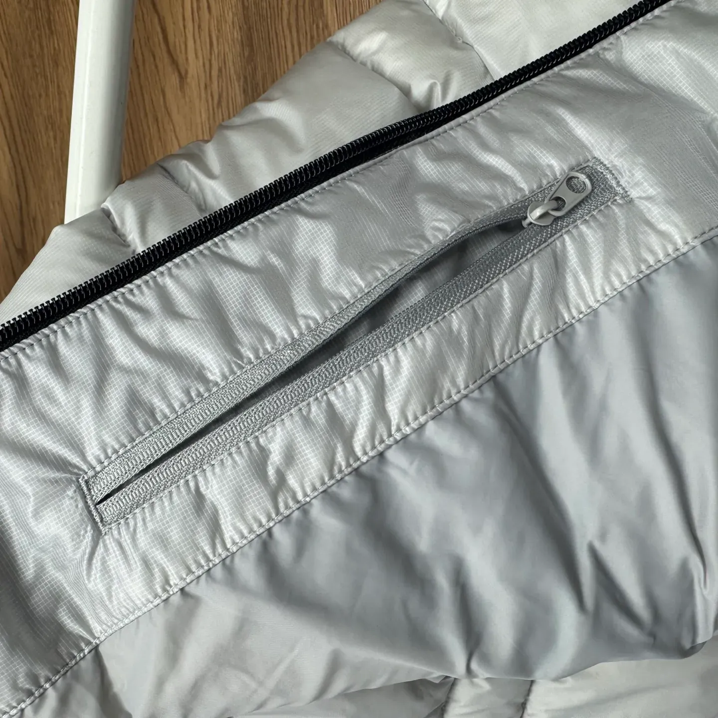 Куртки И Пуховики Женские New Balance 1029457