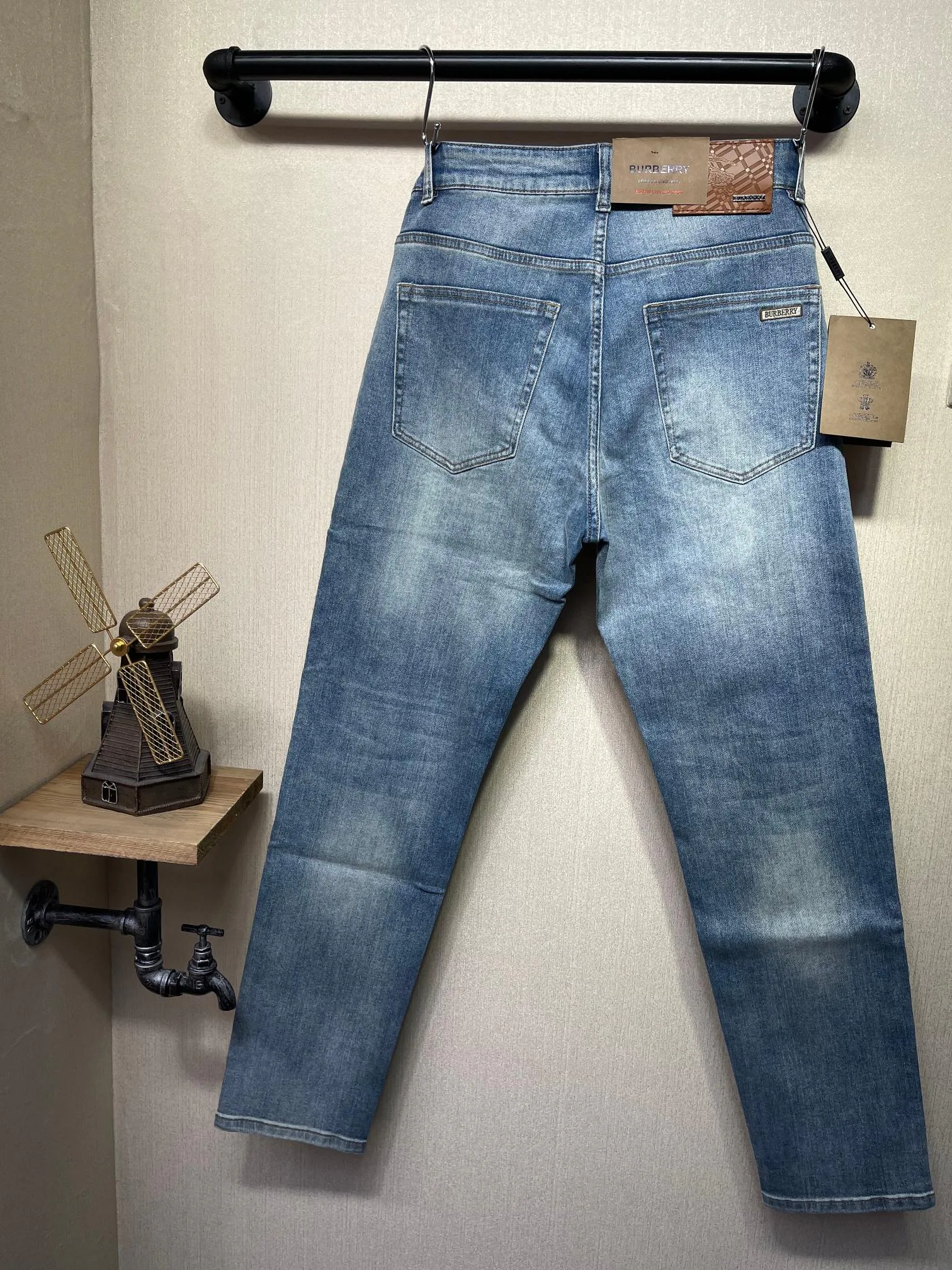 Джинсы Мужские Burberry 12551772