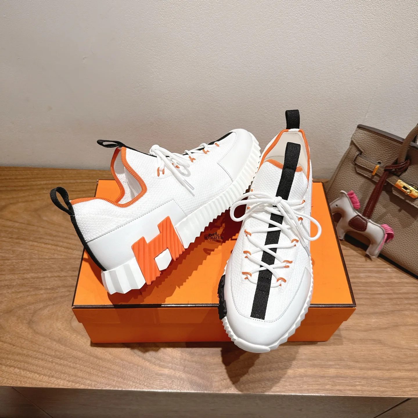 Кроссовки Женские Hermes 4852678