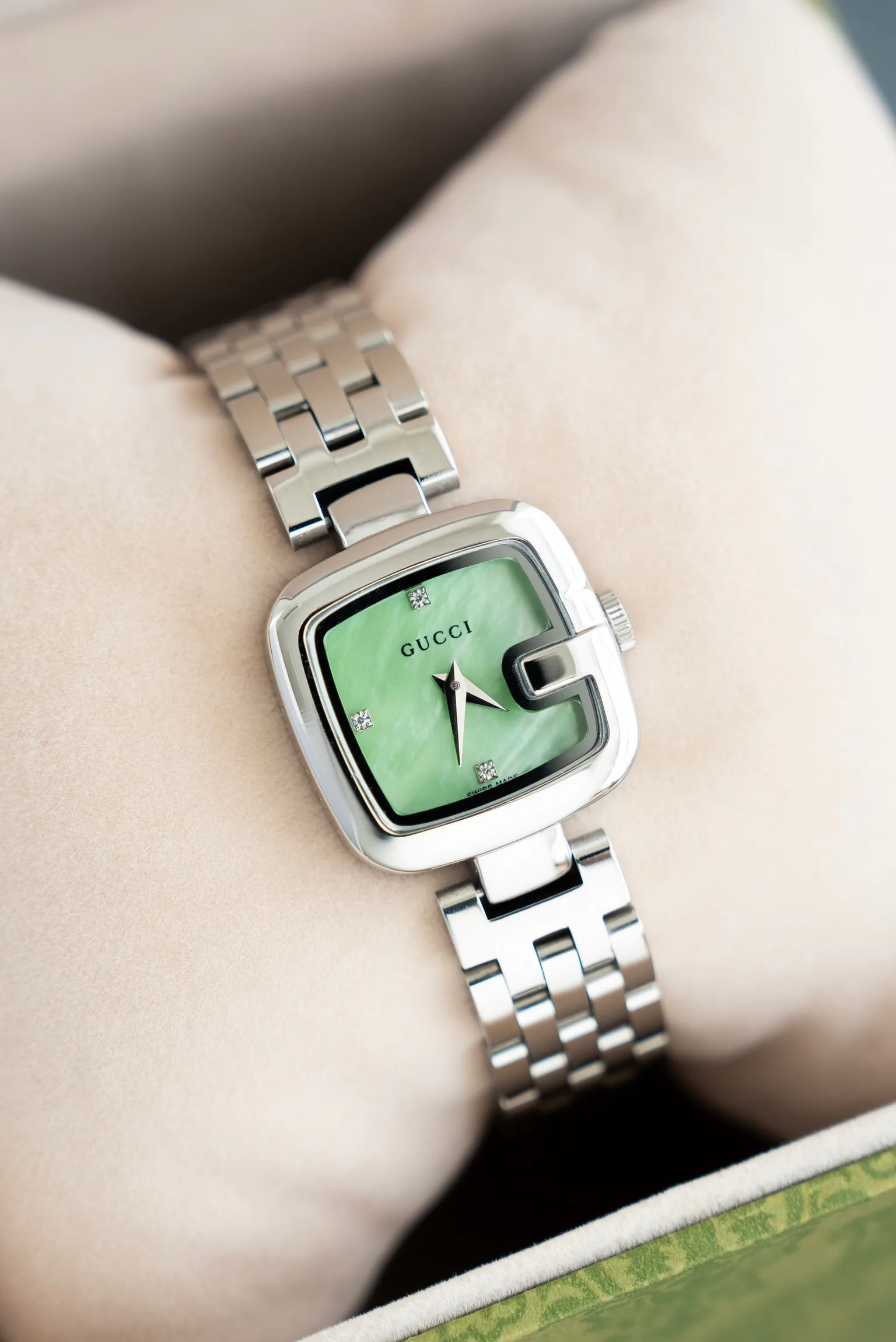 Часы Женские Gucci 17864304