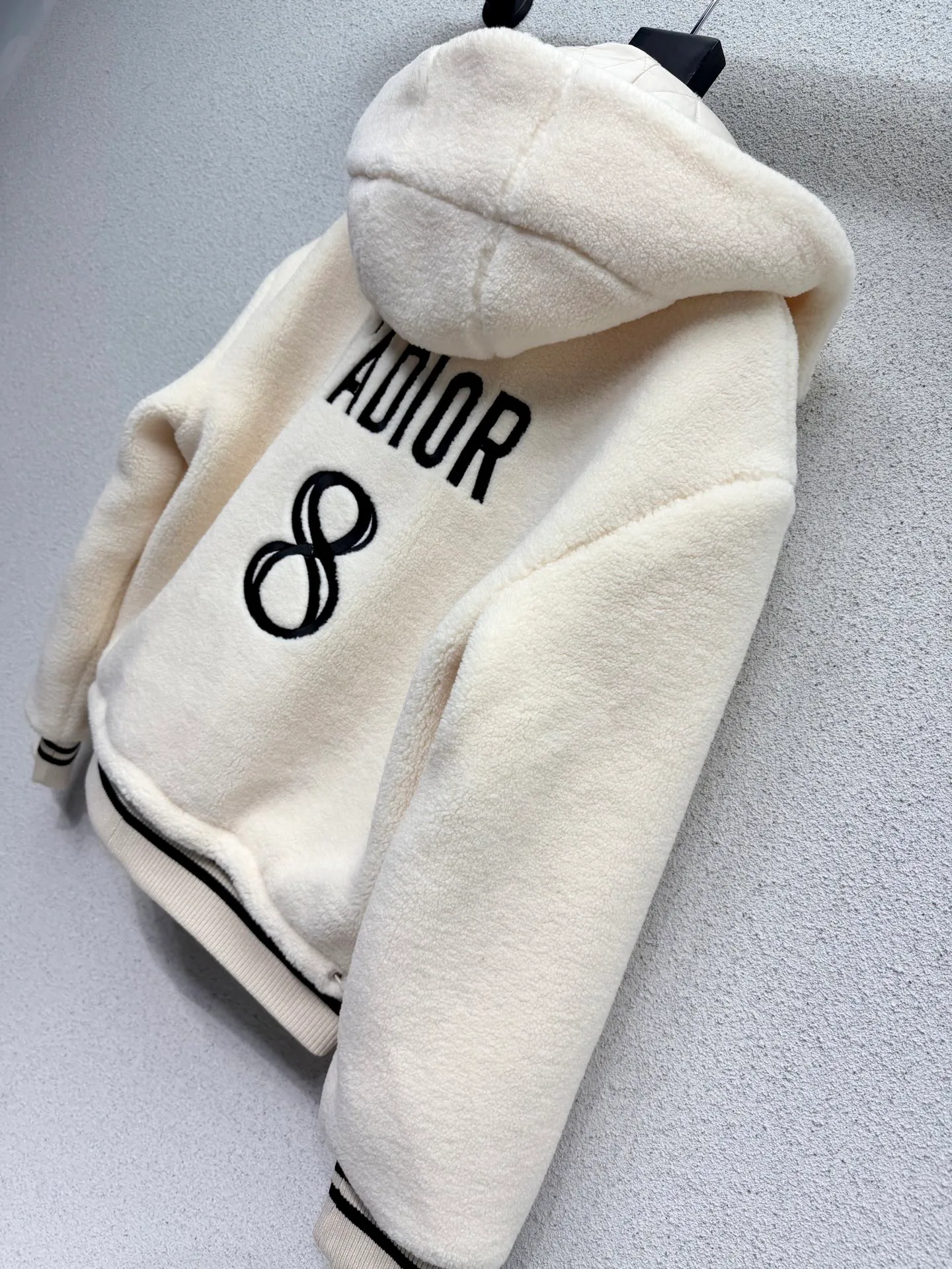 Куртки И Пуховики Женские Christian Dior 2195953