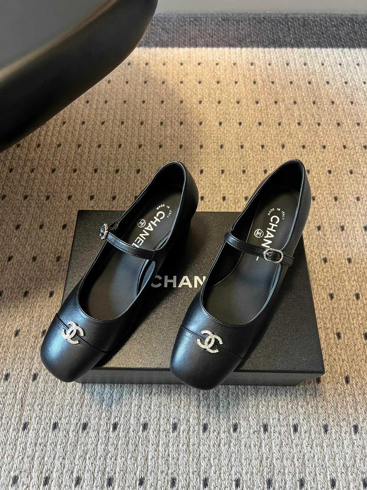 Туфли Женские Chanel 12311606