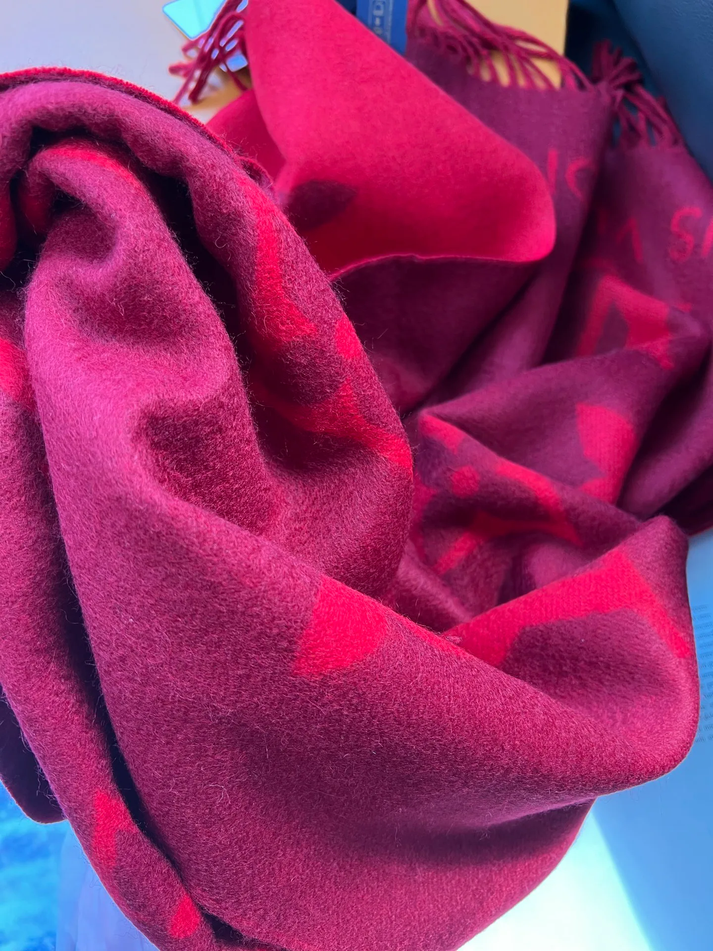 Шарфы Louis Vuitton 859906