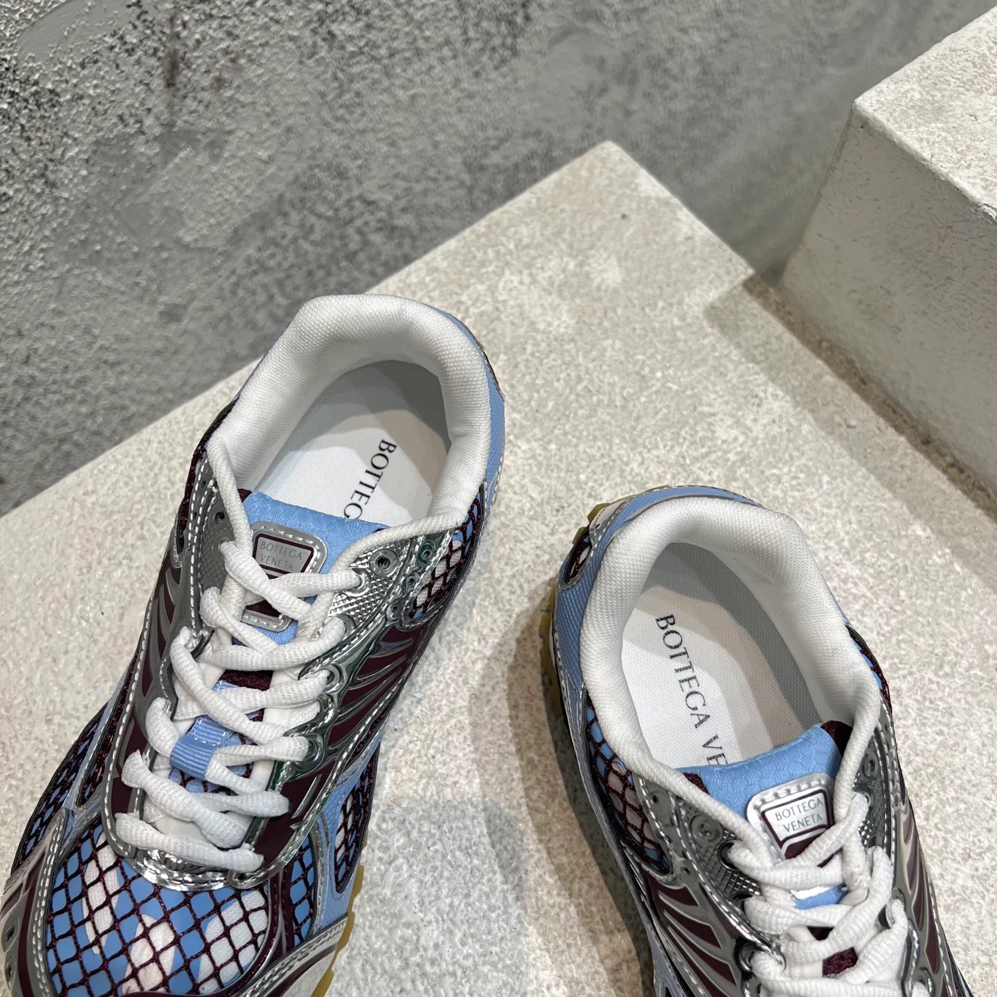 Кроссовки Женские Bottega Veneta 11565918