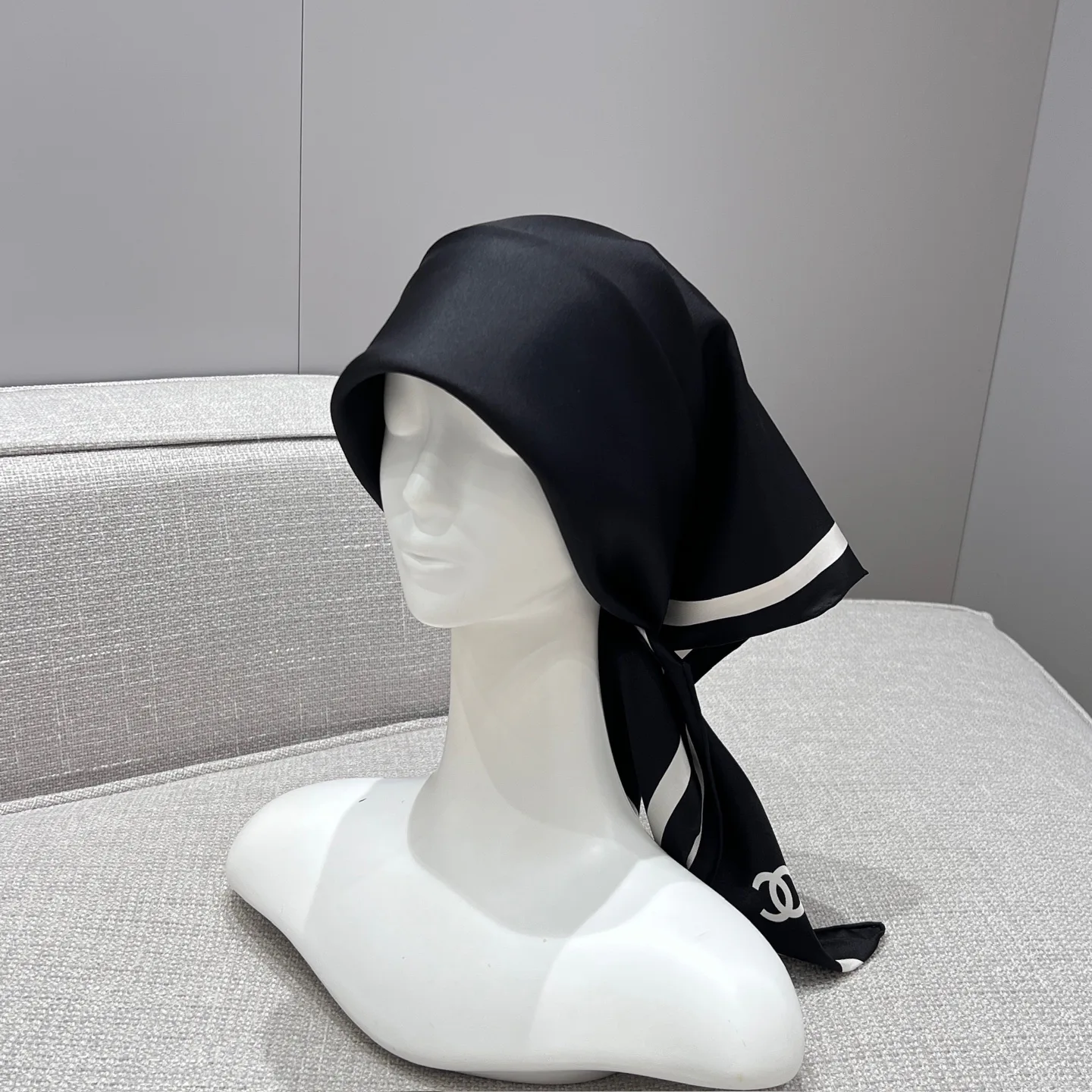 Платки Chanel 13268305