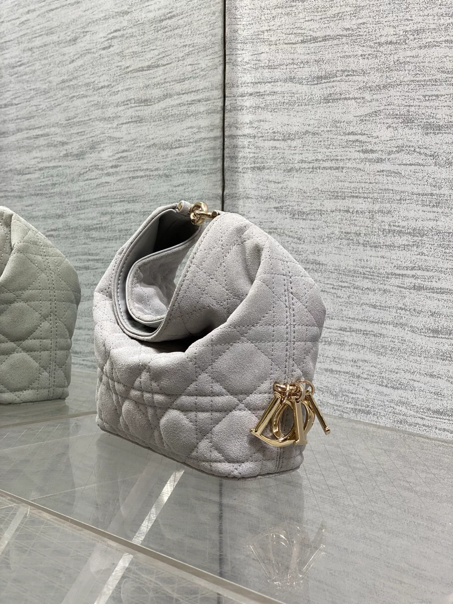Классические Сумки Женские Christian Dior 18242099