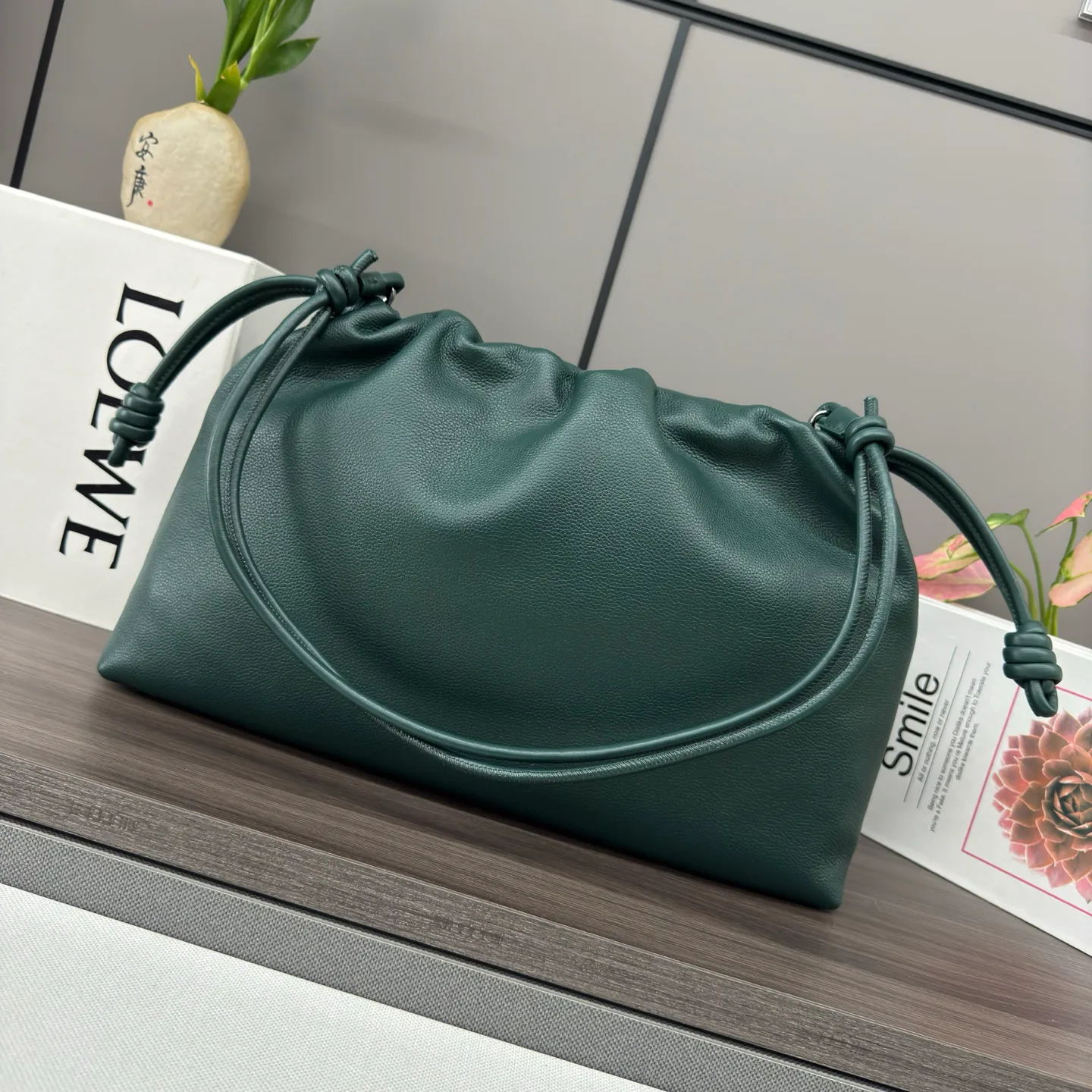 Классические Сумки Женские Loewe 11699880
