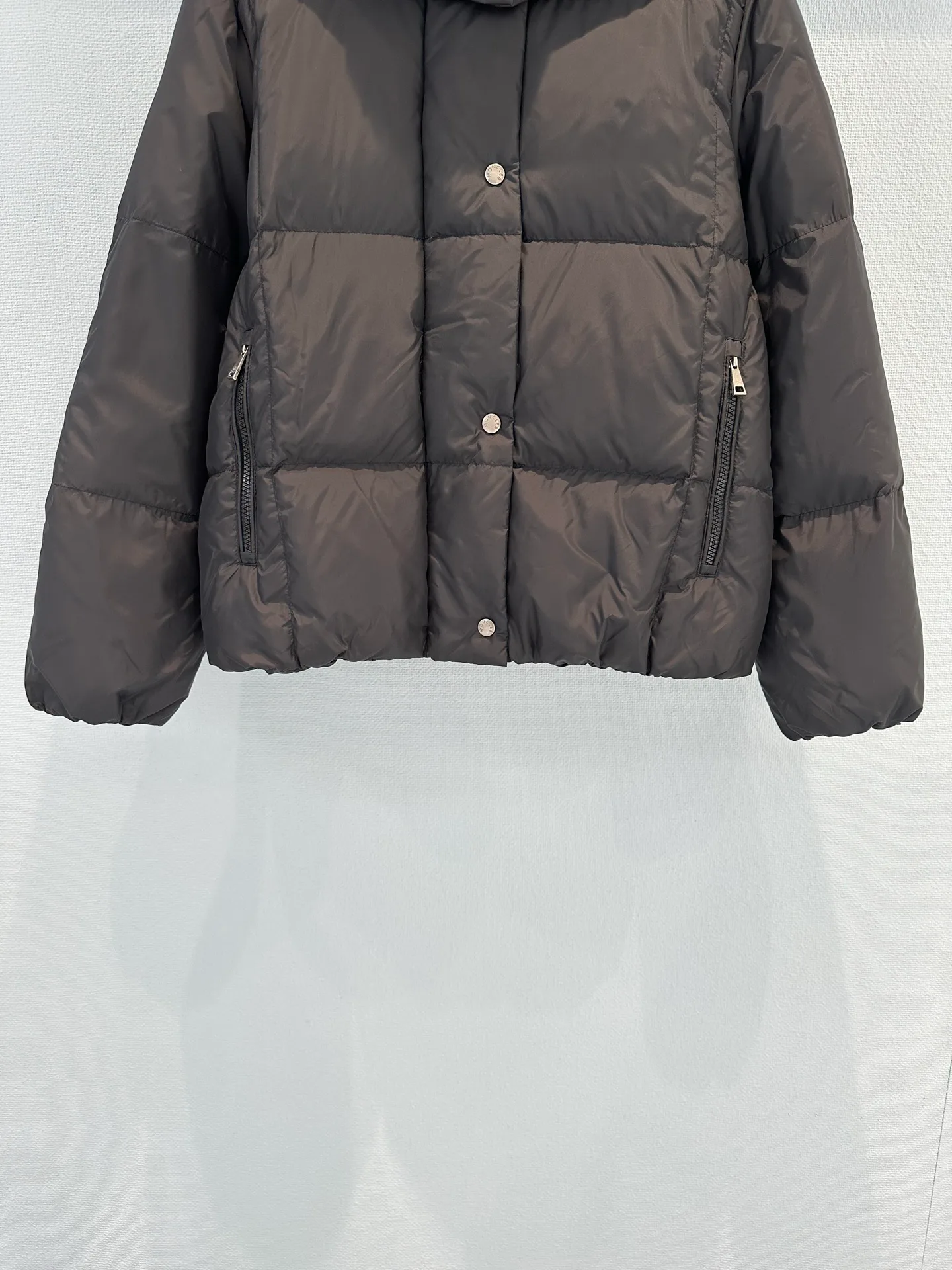Куртки И Пуховики Женские Moncler 18963247