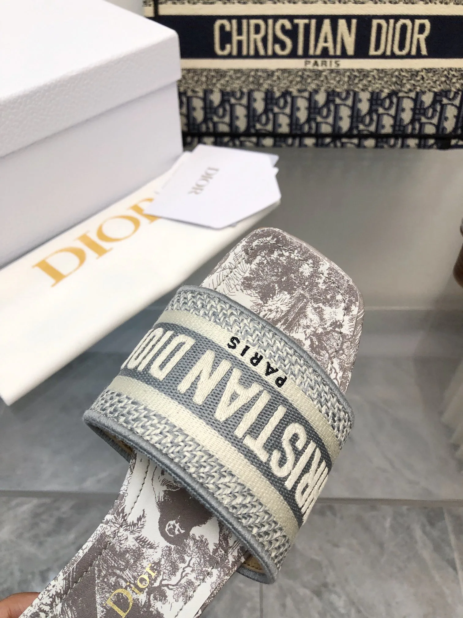 Босоножки Женские Christian Dior 18633991