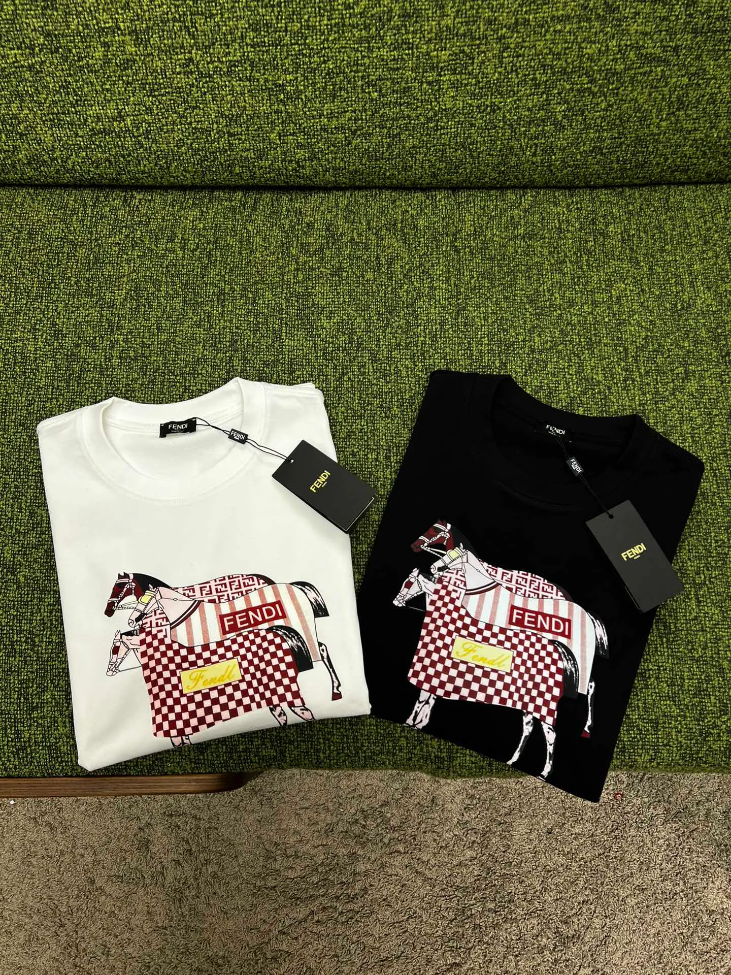 Футболки Женские Fendi 2254440
