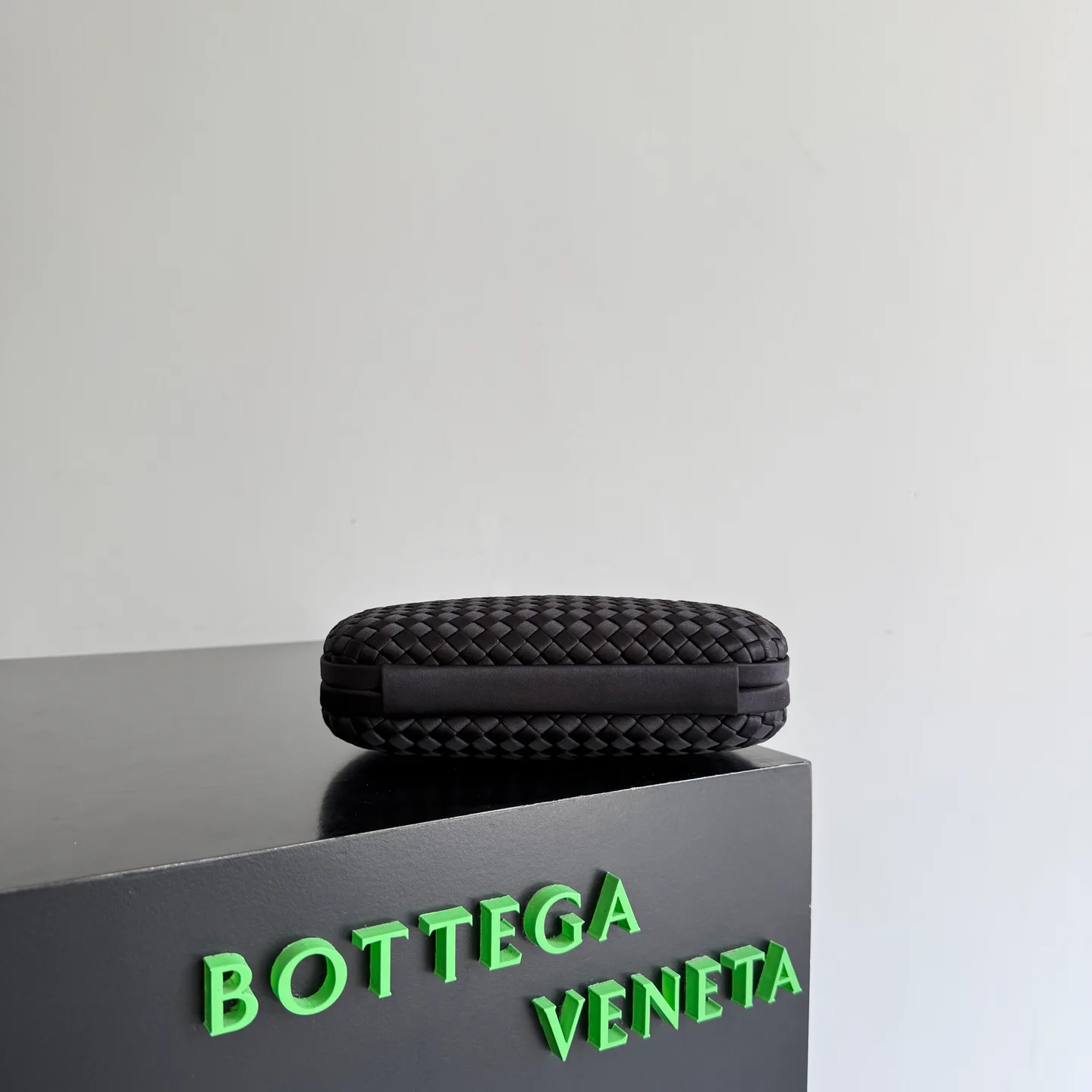 Клатчи Женские Bottega Veneta 18893658