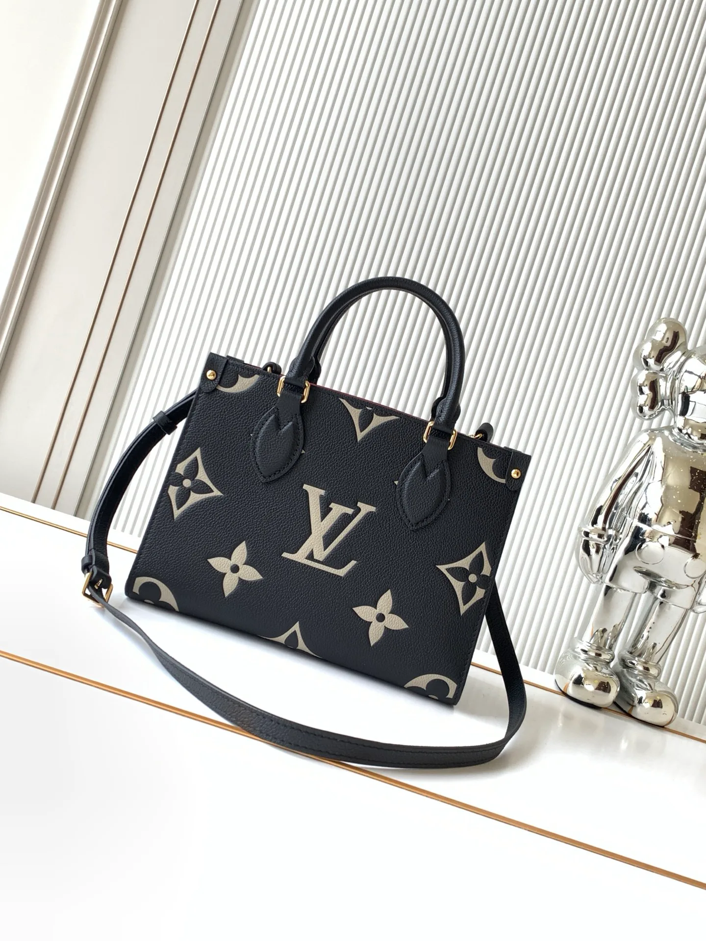 Классические Сумки Женские Louis Vuitton 13394432