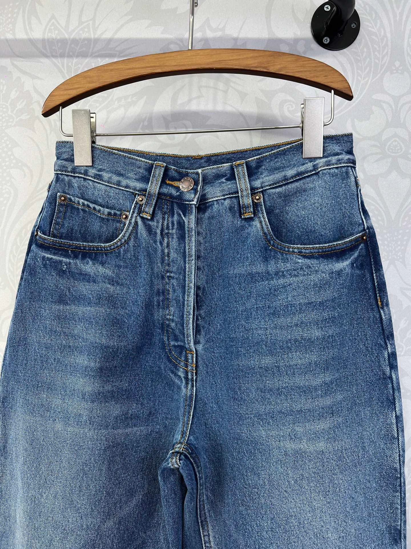 Джинсы Женские Prada 4735103
