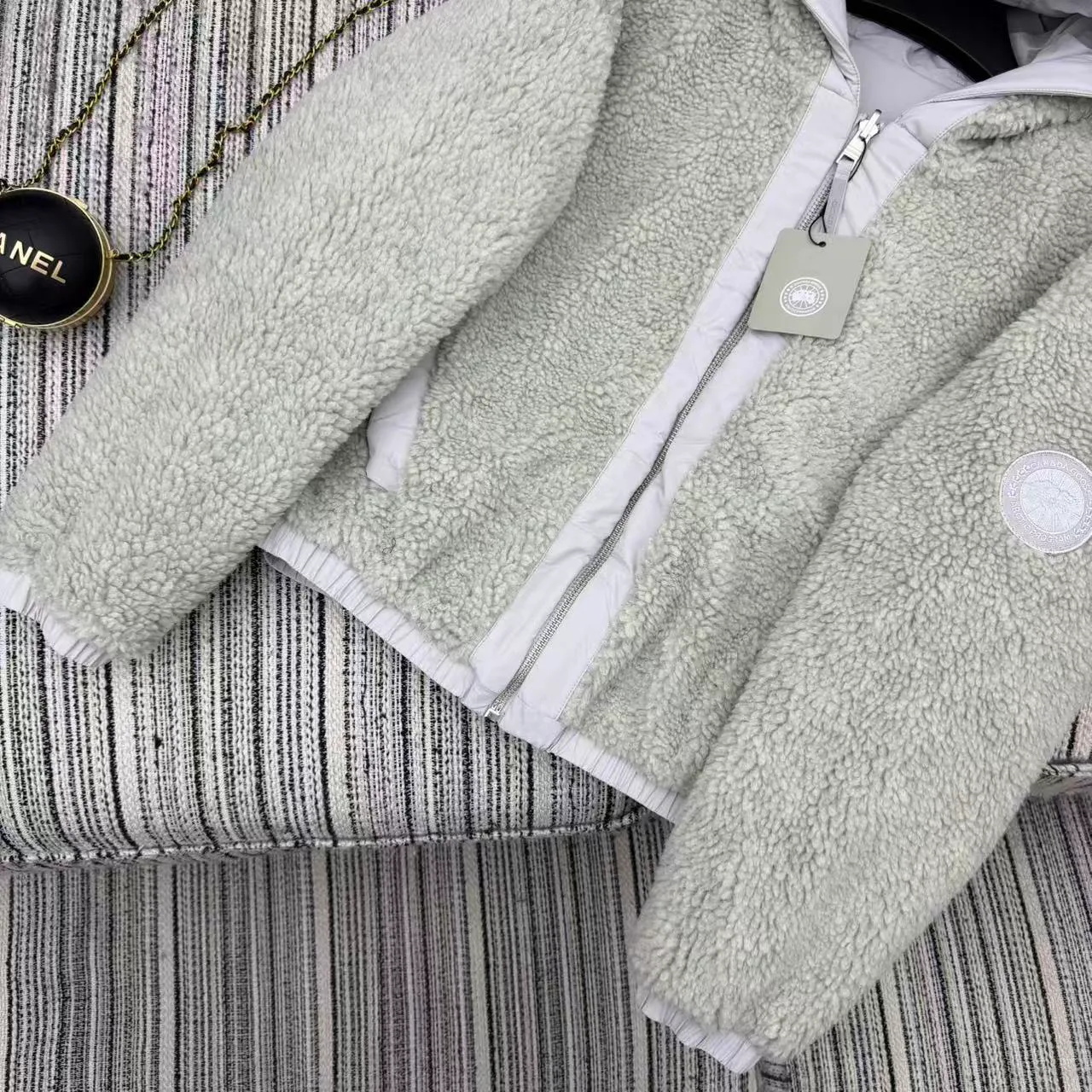 Куртки И Пуховики Женские Canada Goose 286610