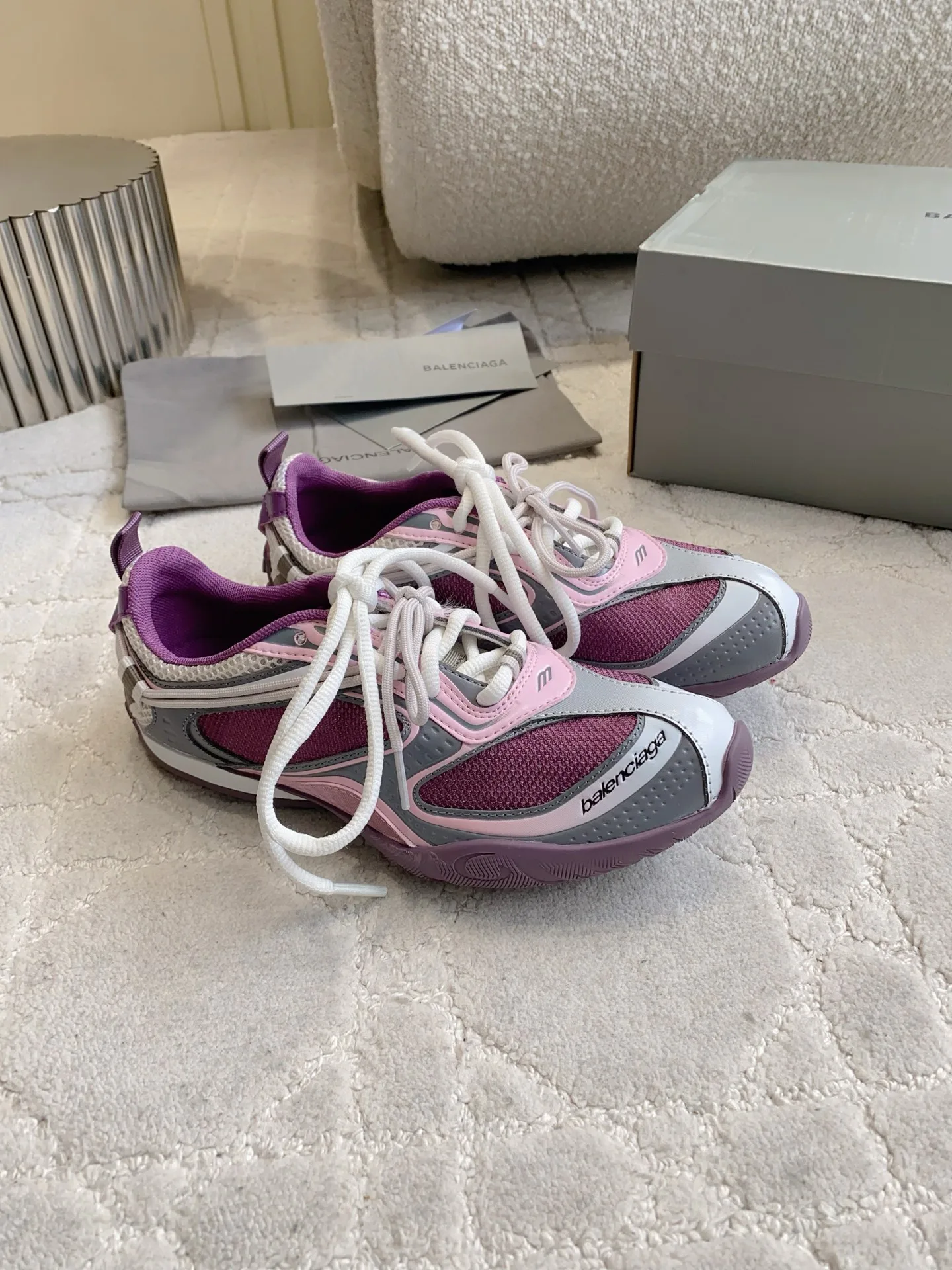 Кроссовки Женские Balenciaga 18133404