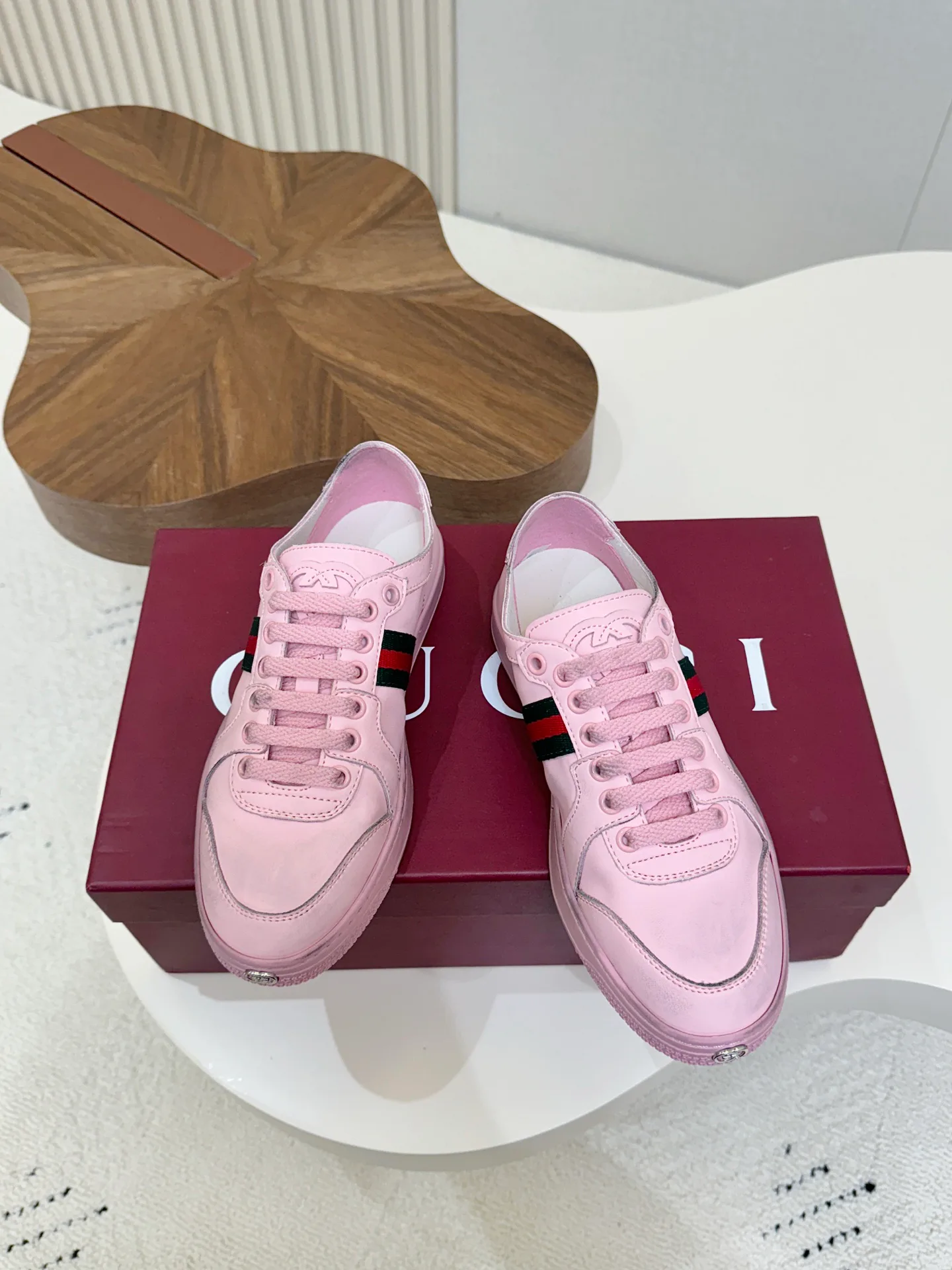 Кроссовки Женские Gucci 17571665