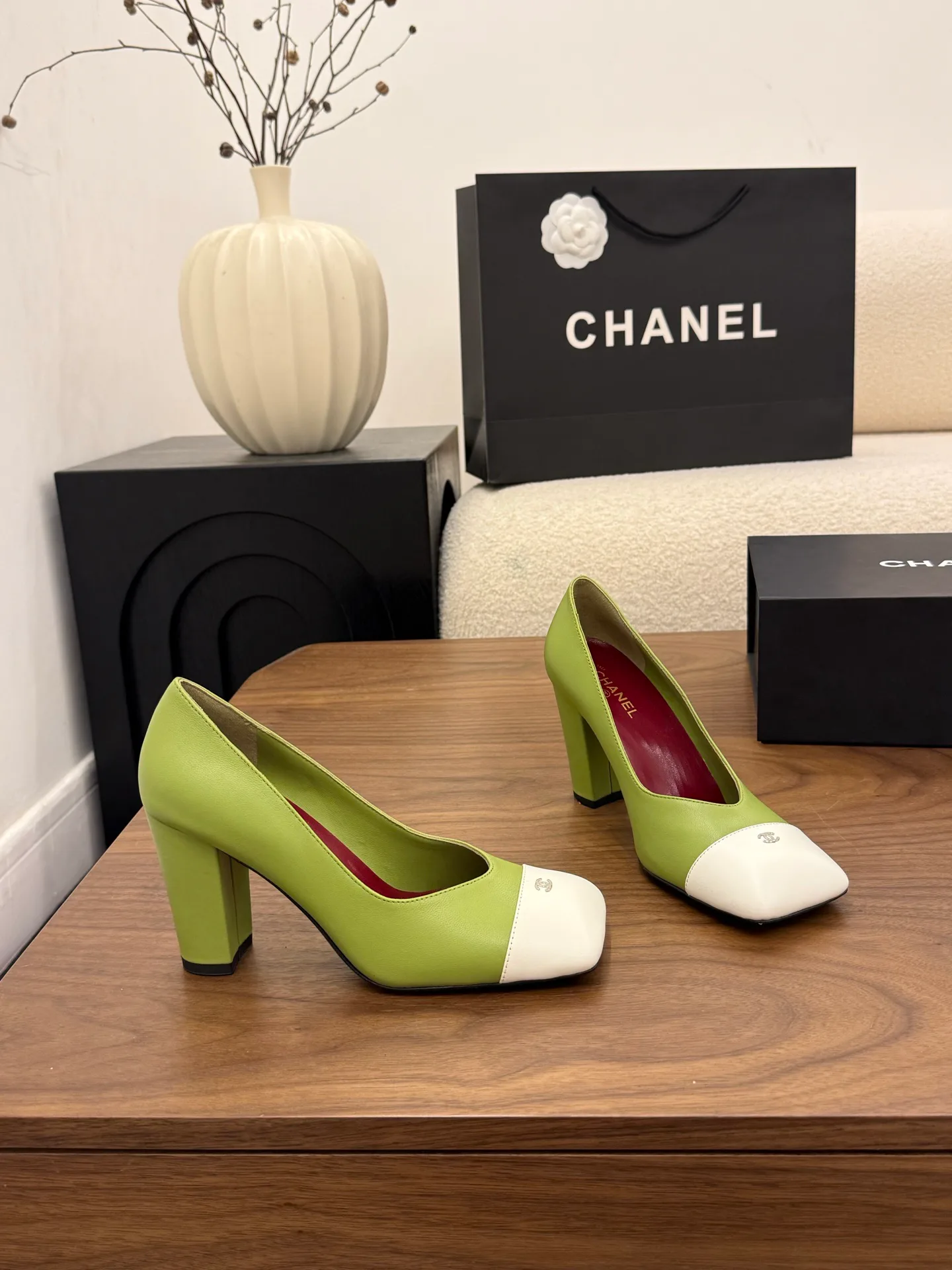Туфли Женские Chanel 13256861