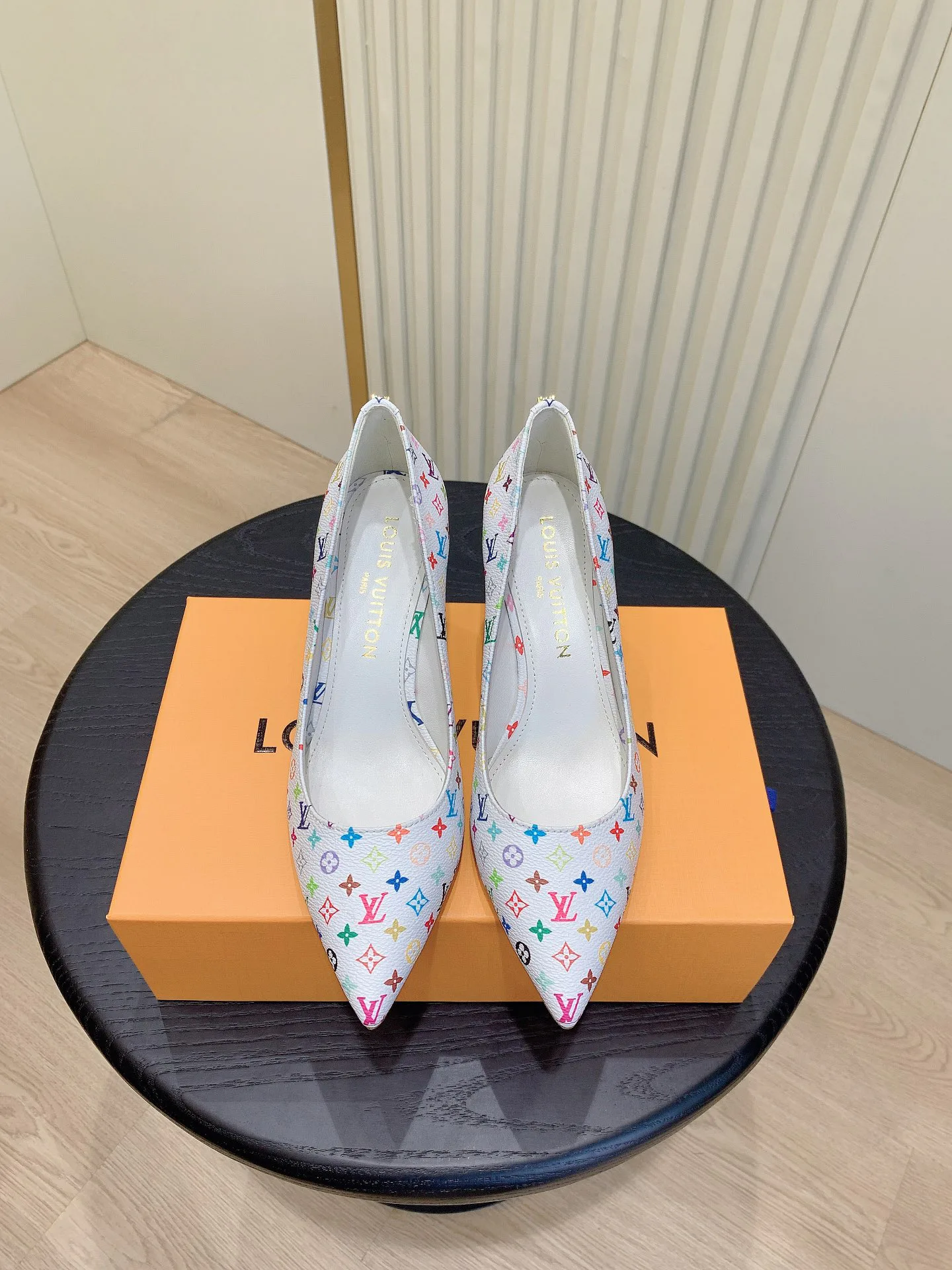 Туфли Женские Louis Vuitton 1834461