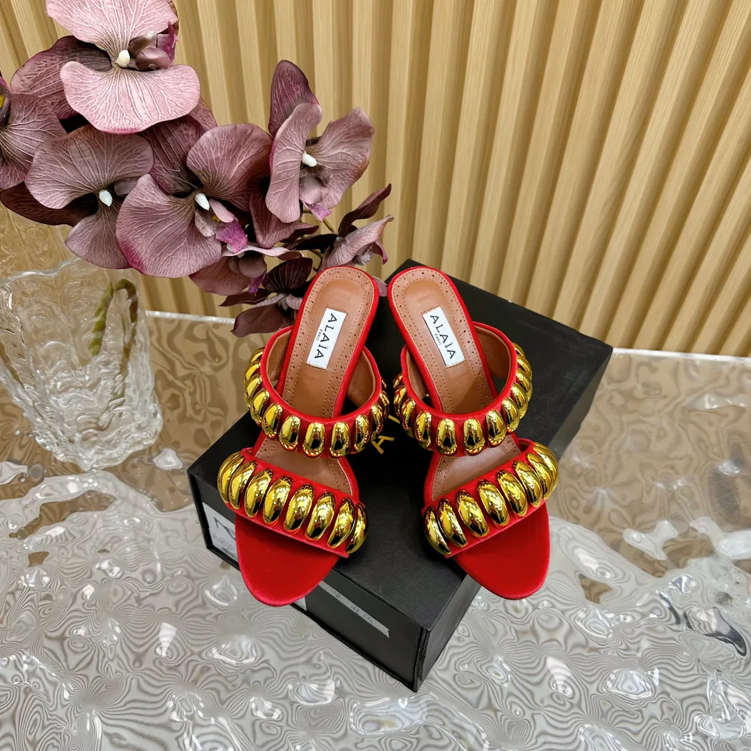 Босоножки Женские Alaia 2026