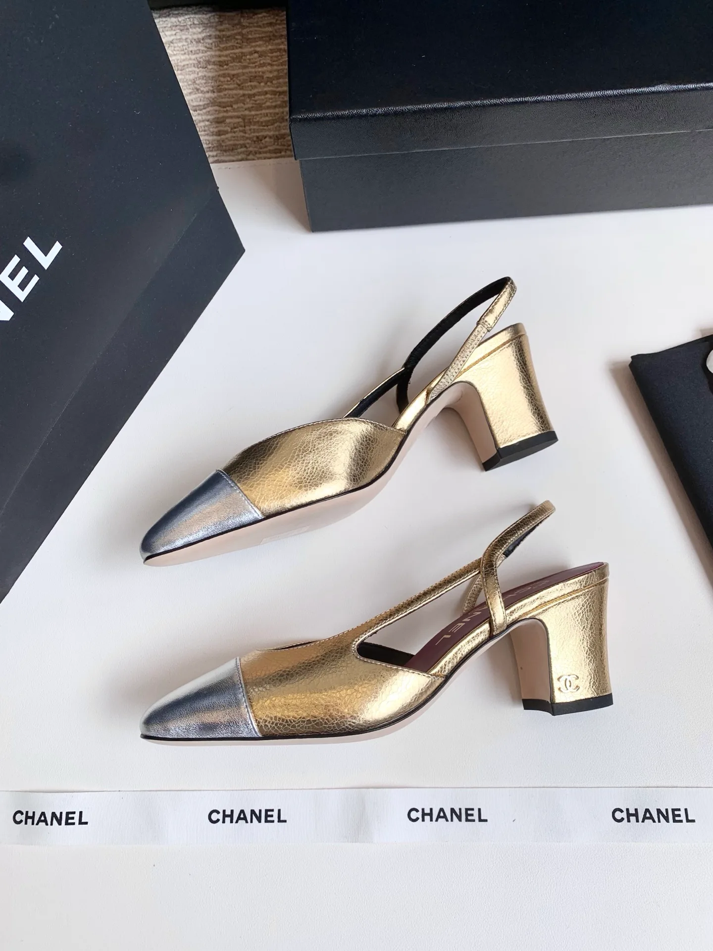 Туфли Женские Chanel 16948095