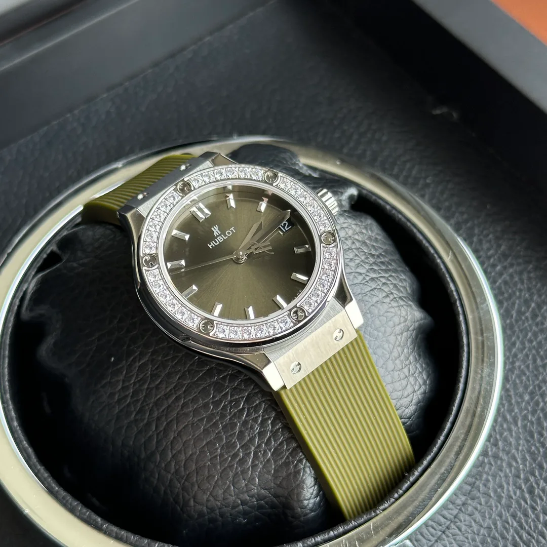 Часы Женские Hublot 17629720