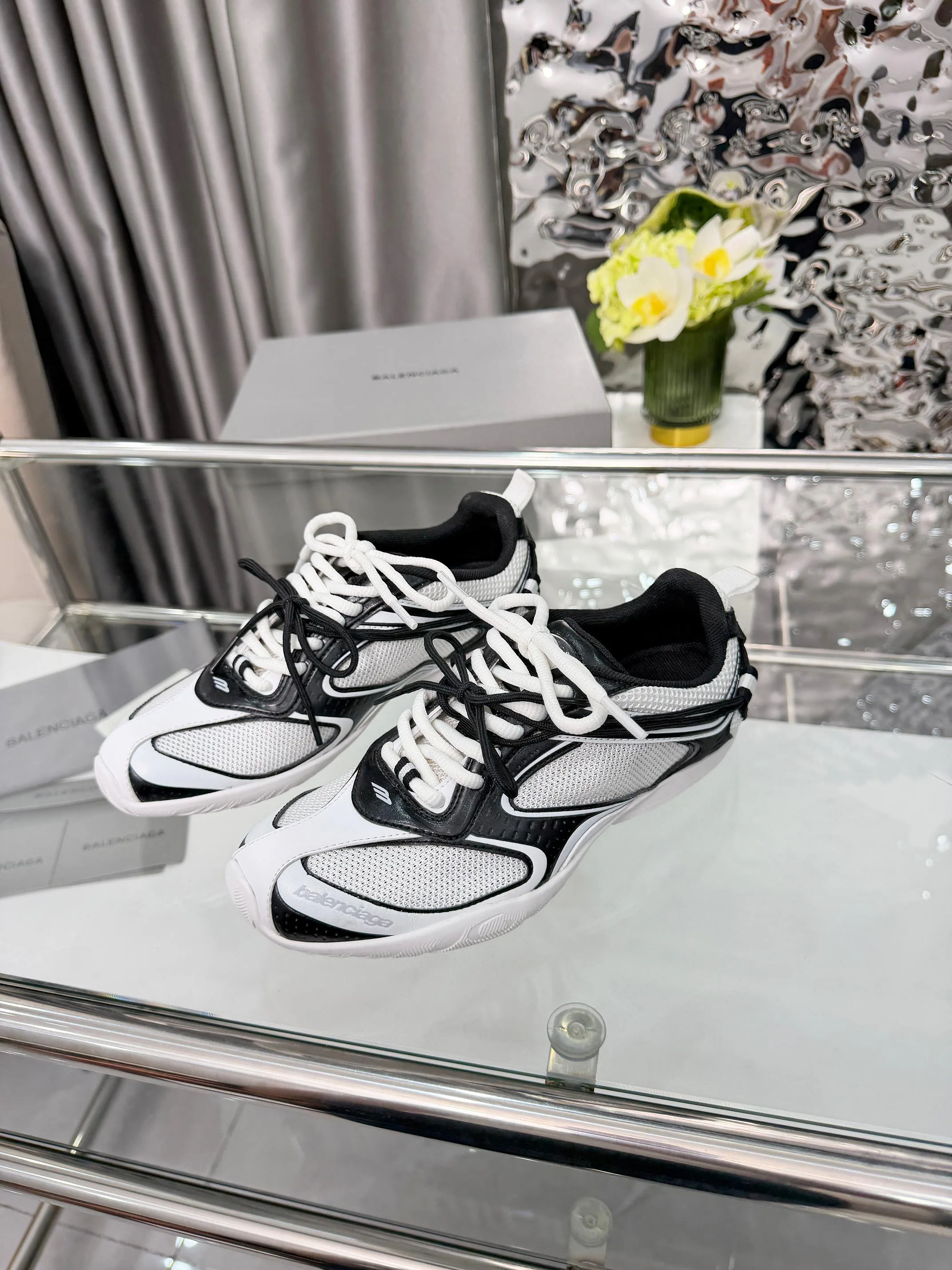 Кроссовки Женские Balenciaga 13080102