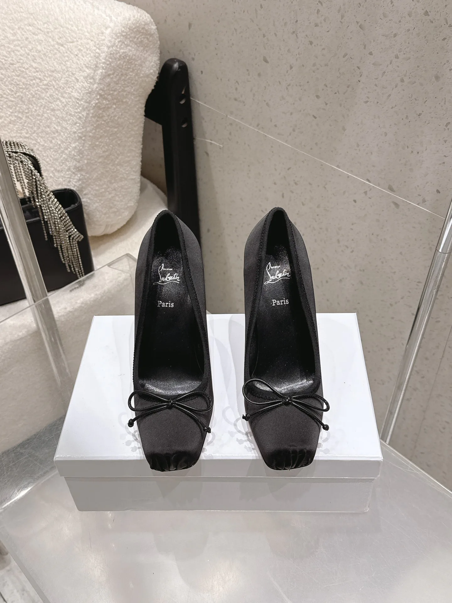 Туфли Женские Christian Louboutin 13078786