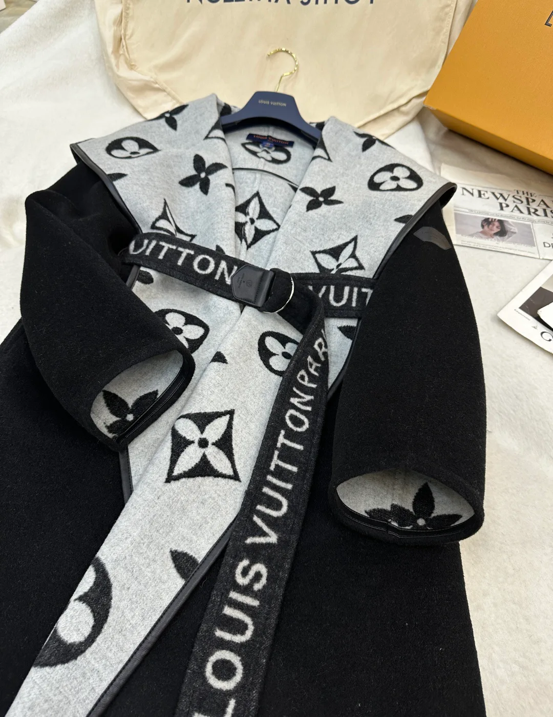 Пальто Женские Louis Vuitton 3532926