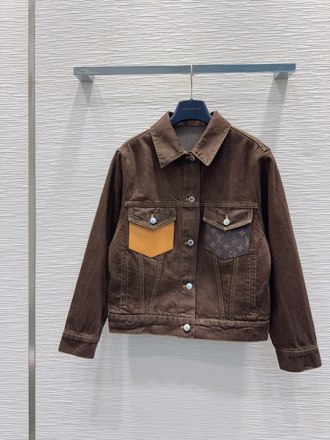 Куртки И Пуховики Женские Louis Vuitton 2292002