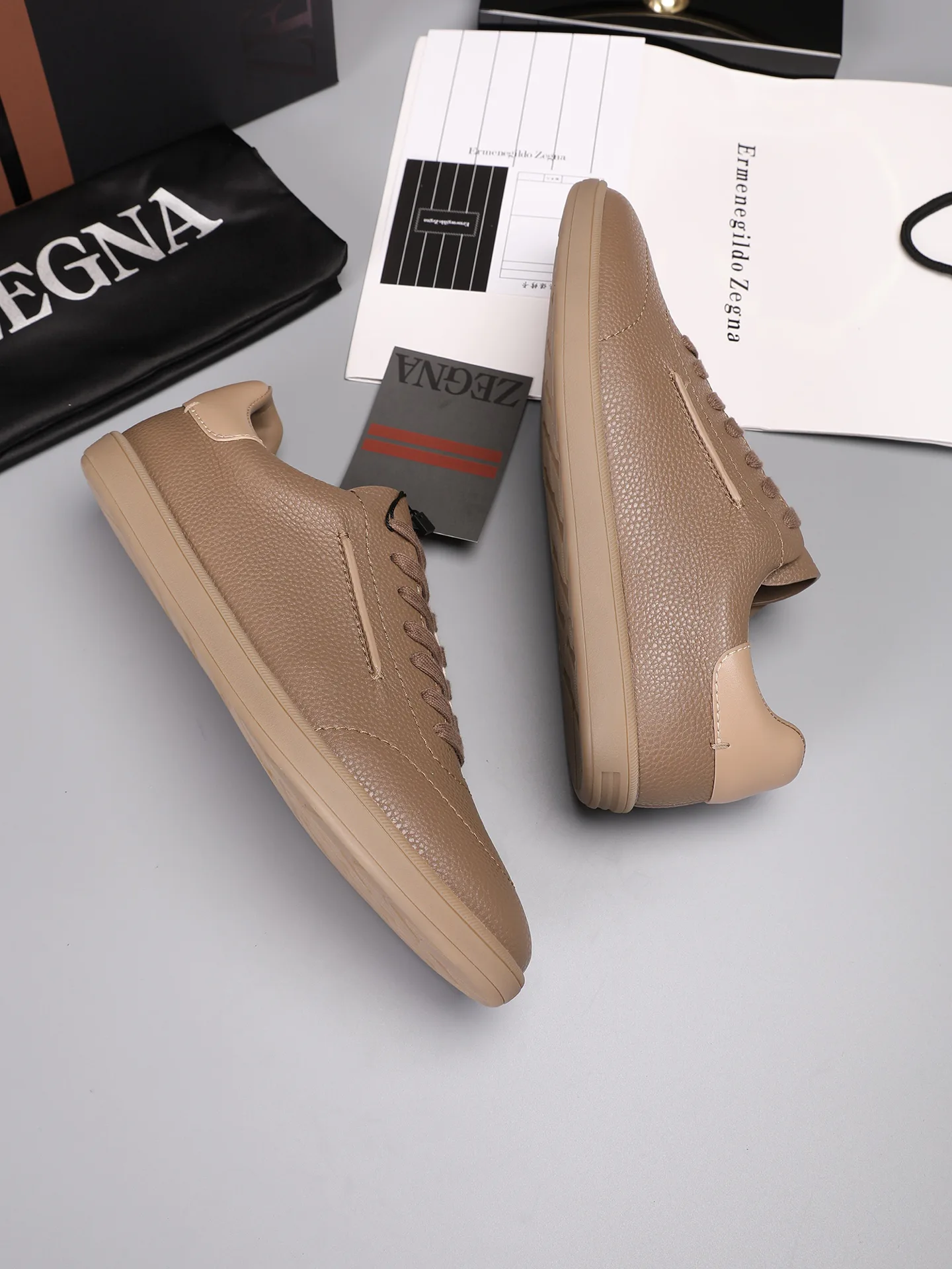 Кроссовки Мужские Zegna 18265239