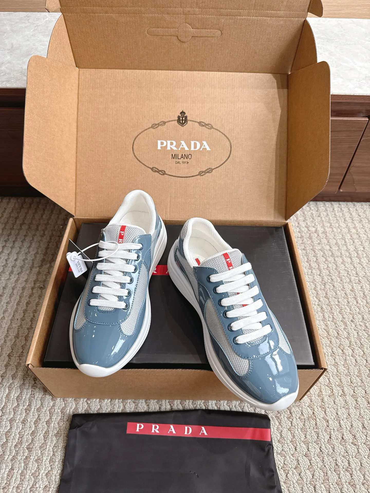 Кроссовки Женские Prada 17470433