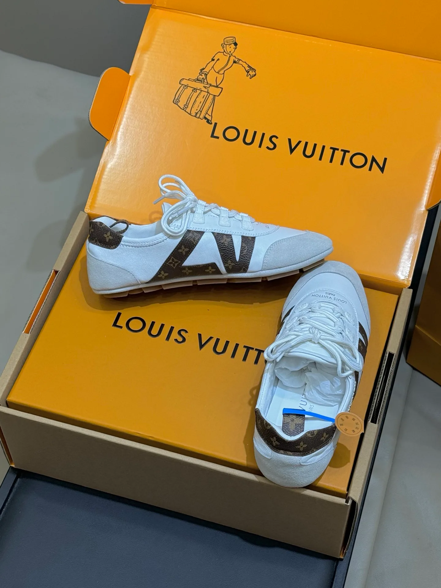 Кроссовки Женские Louis Vuitton 1280023