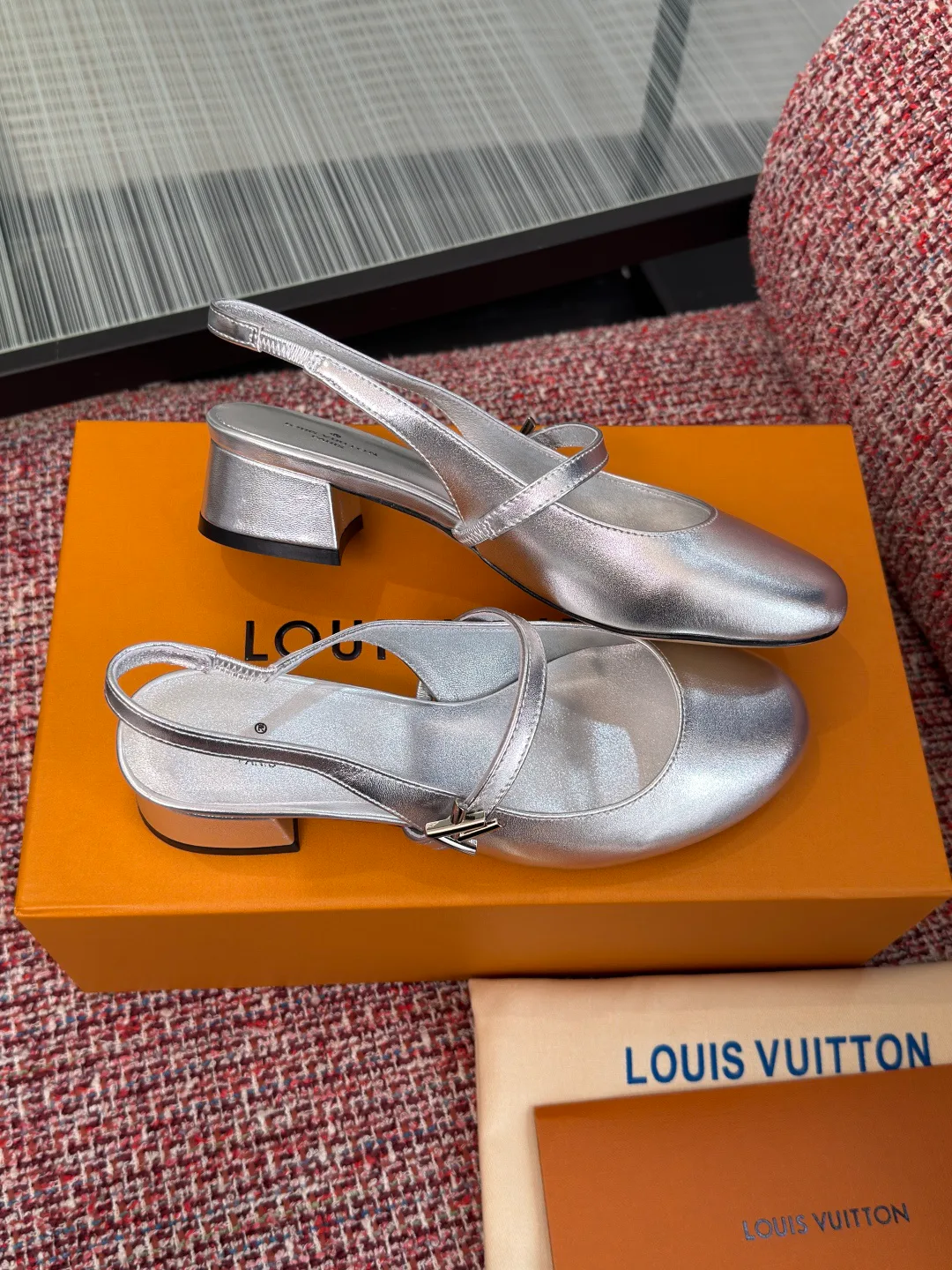 Туфли Женские Louis Vuitton 13359927