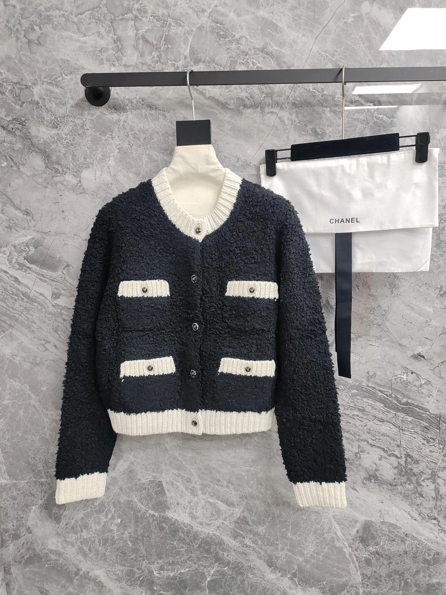 Джемперы И Свитеры Женские Chanel 9859132