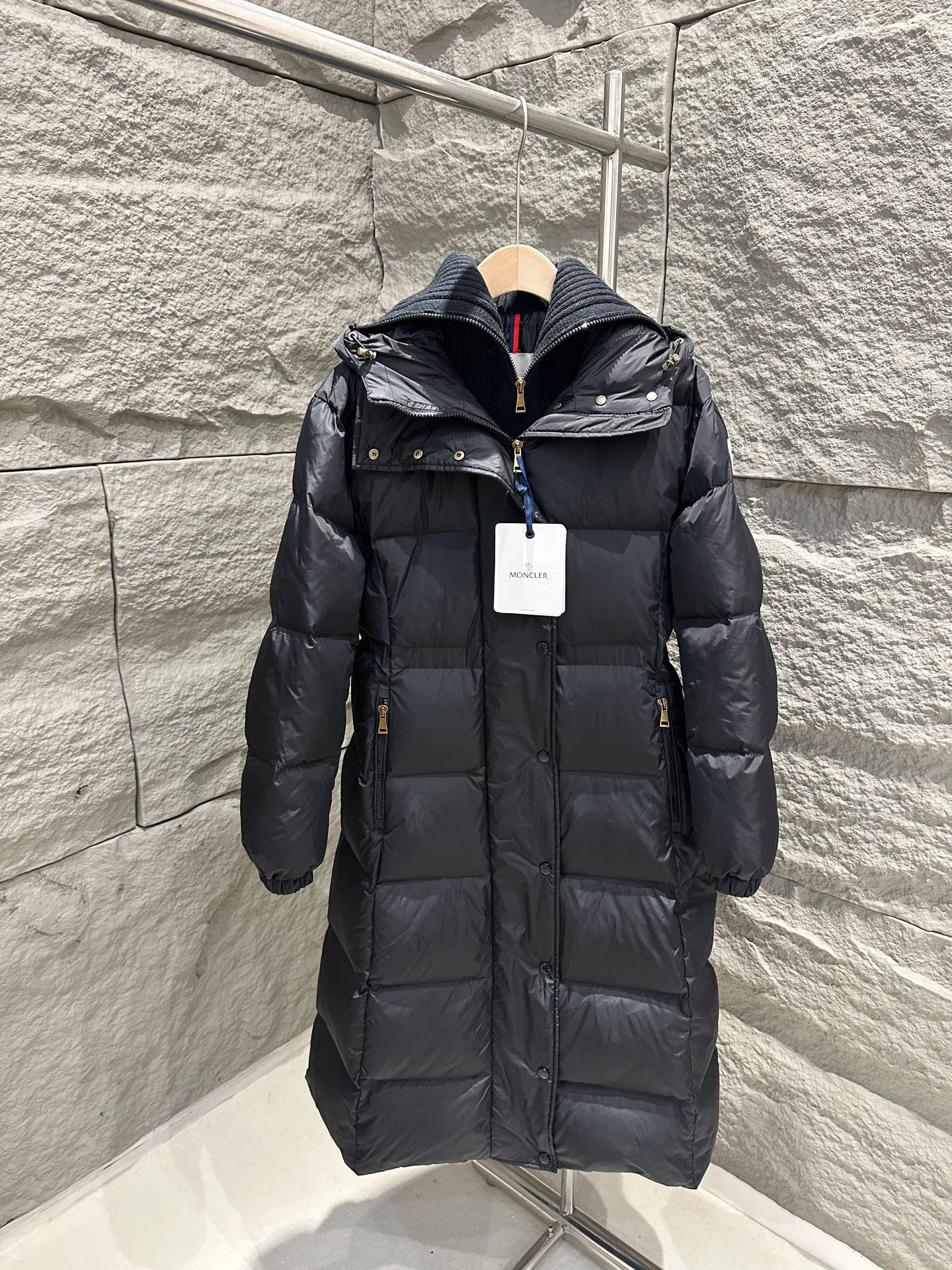 Куртки И Пуховики Женские Moncler 18609661