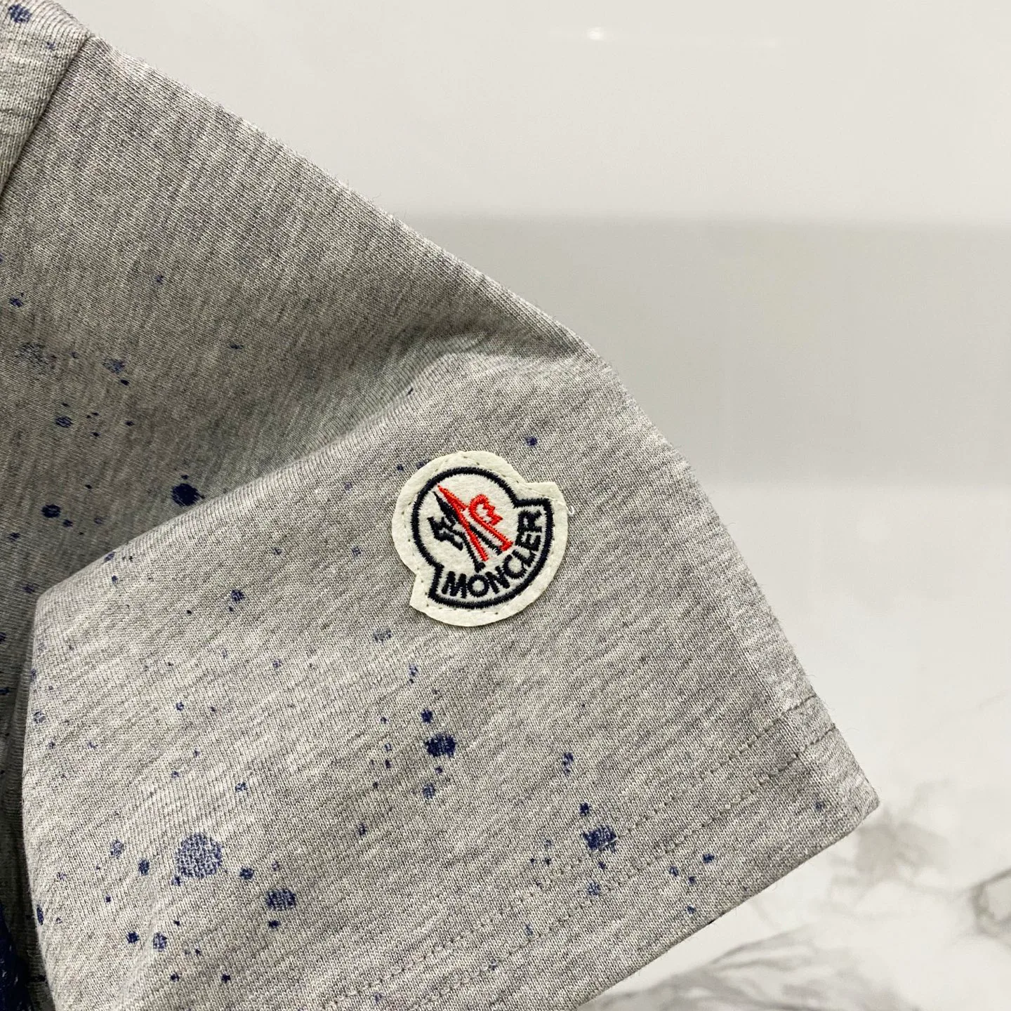 Футболки Женские Moncler 5405573