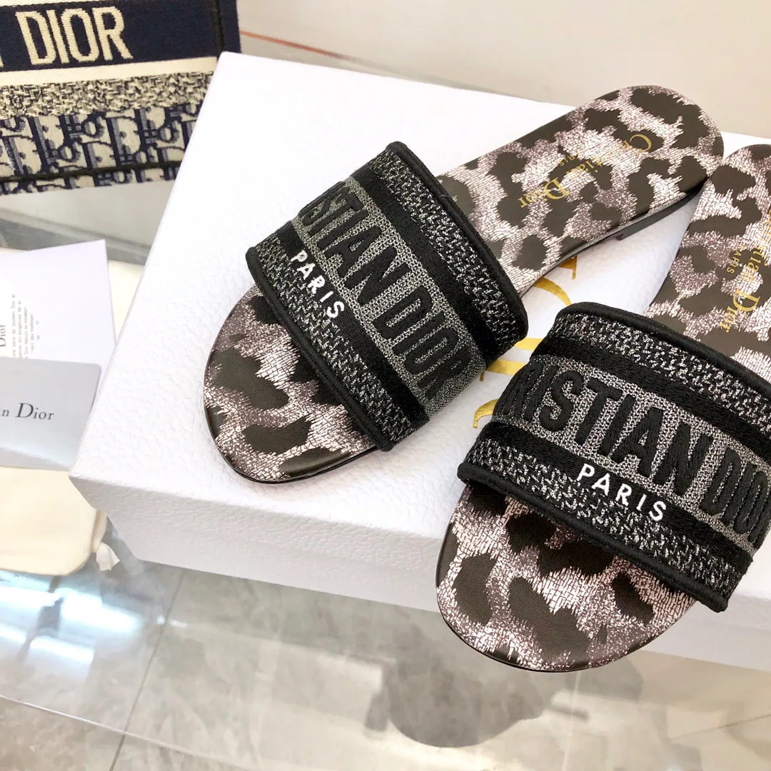 Шлепанцы Женские Christian Dior 16899748