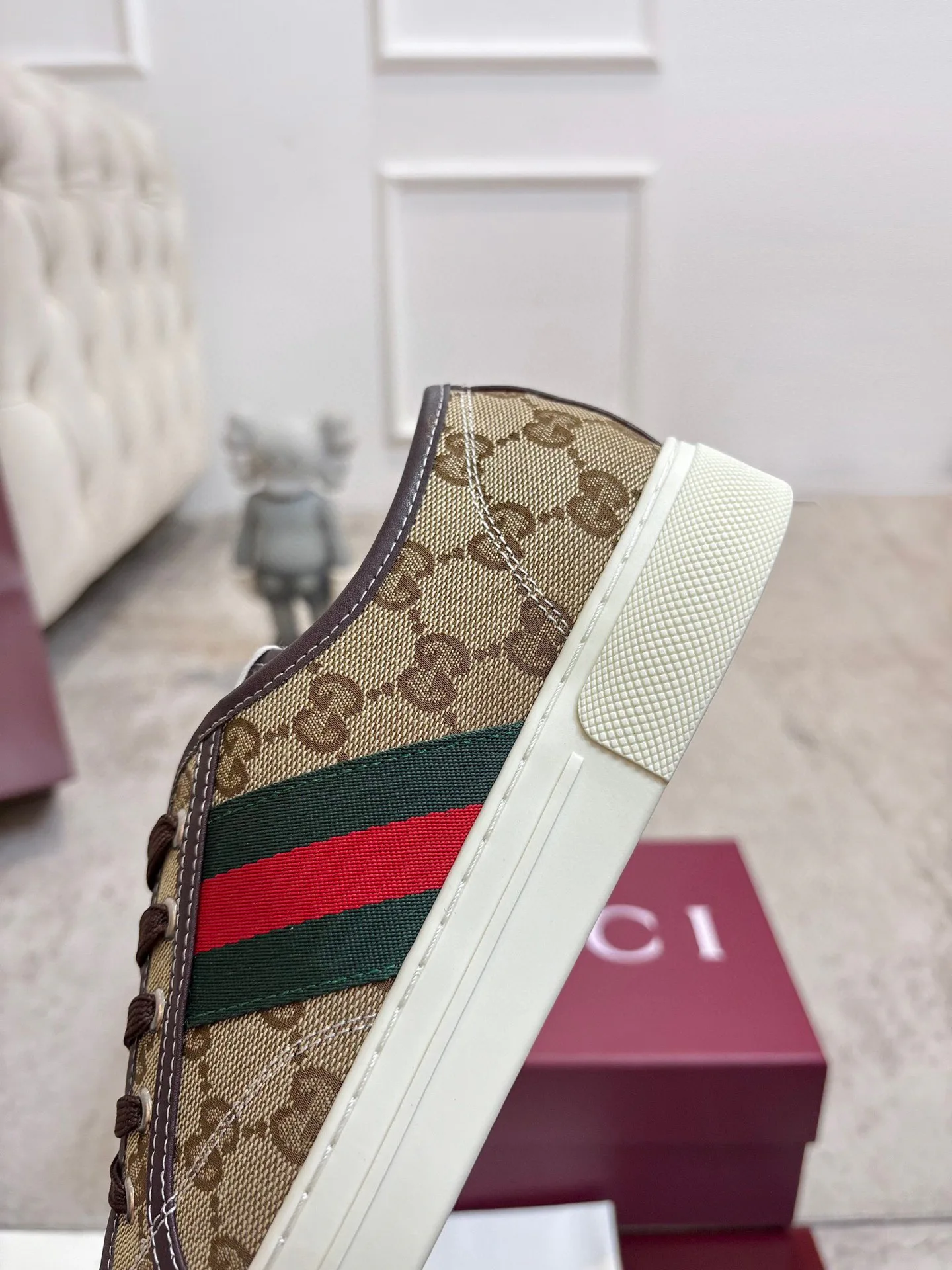 Кроссовки Женские Gucci 18901608