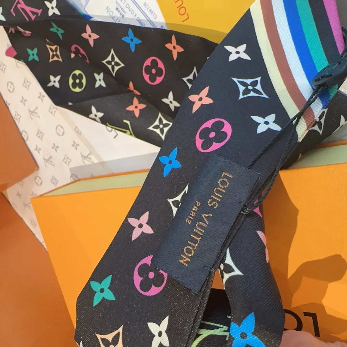 Шарфы Louis Vuitton 17898