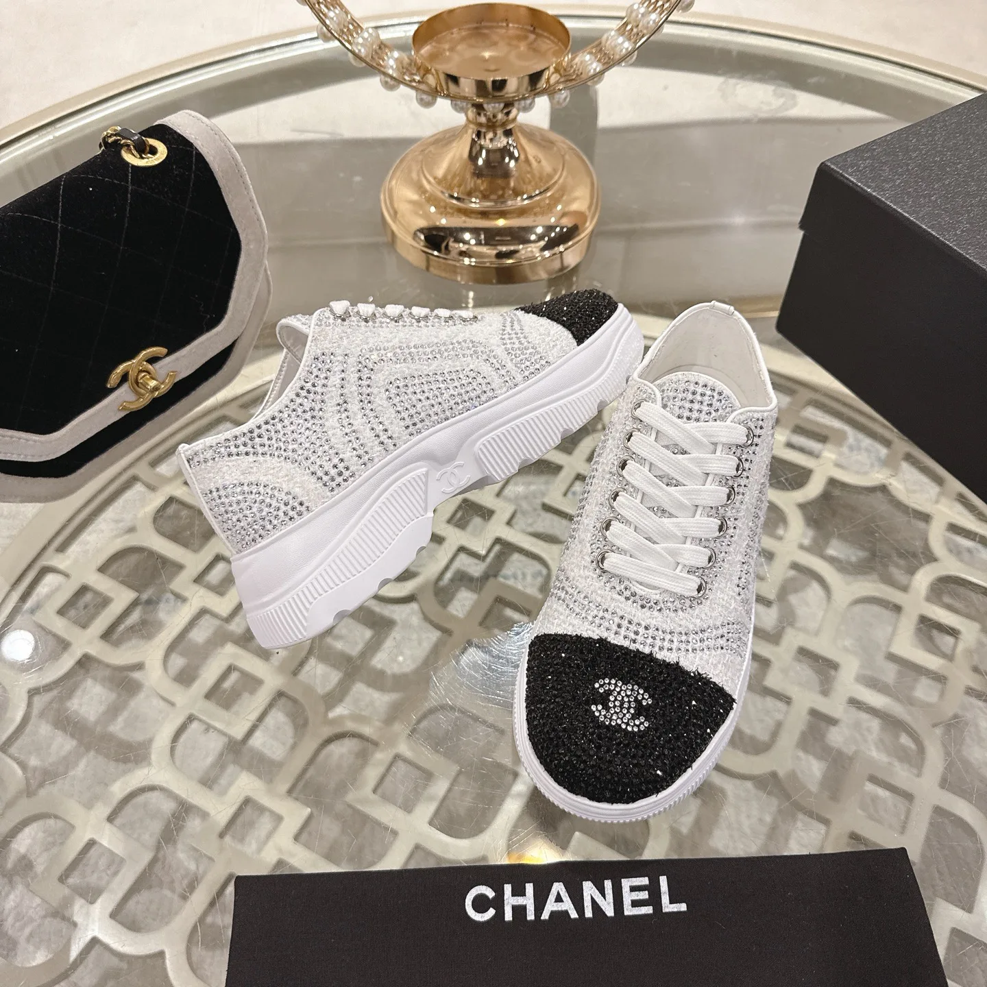 Кроссовки Женские Chanel 1529097