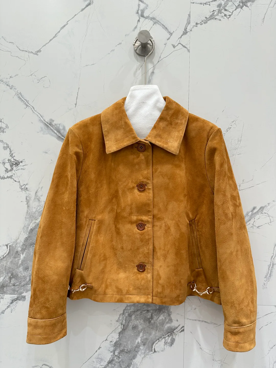 Кожаные Куртки И Дублёнки Женские Gucci 10387504