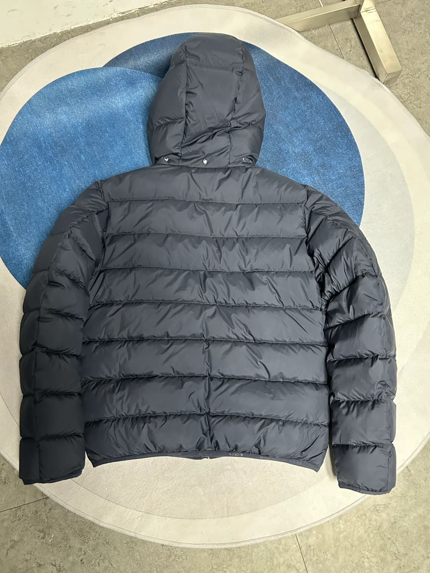 Куртки И Пуховики Женские Moncler 19202364