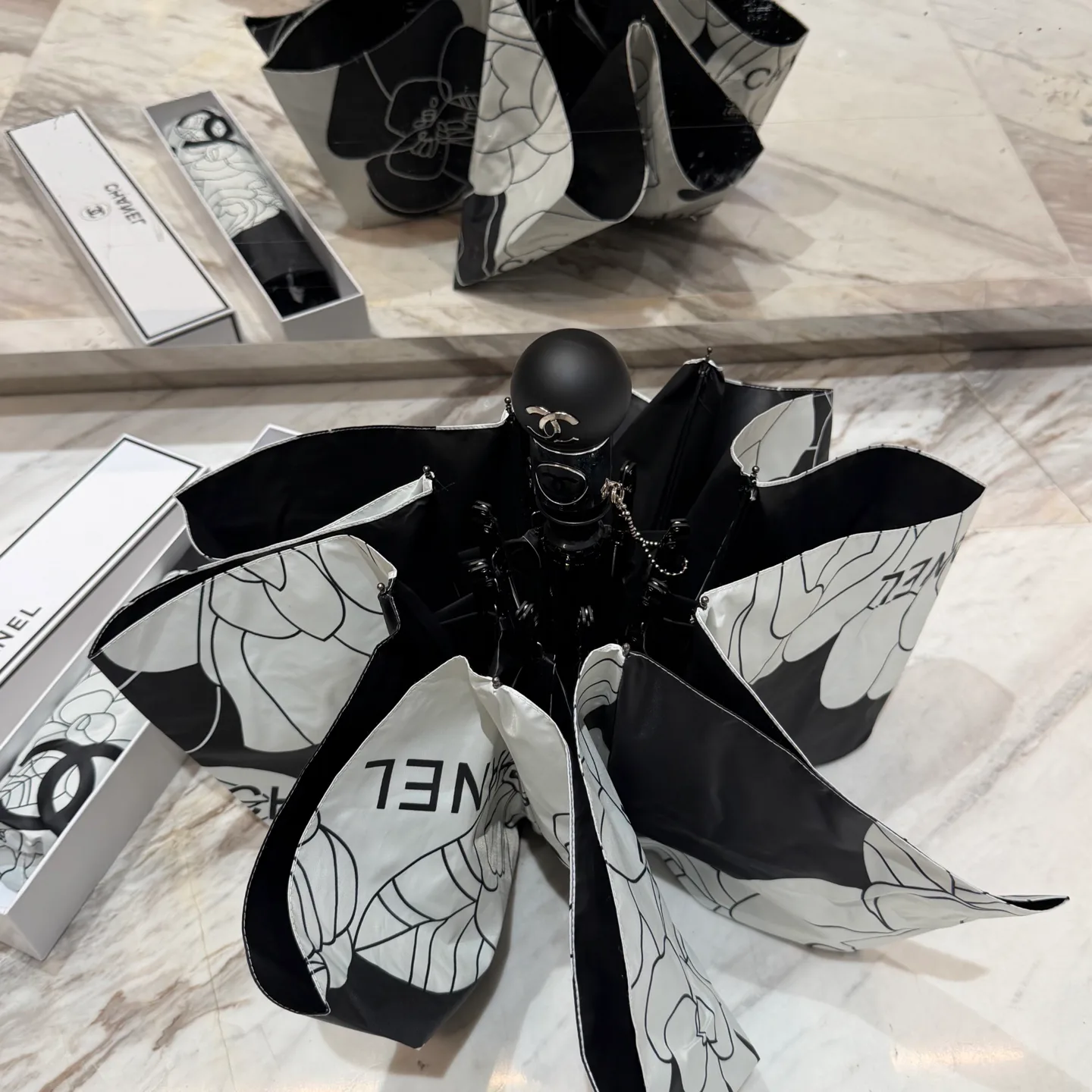Зонты Chanel 13079163