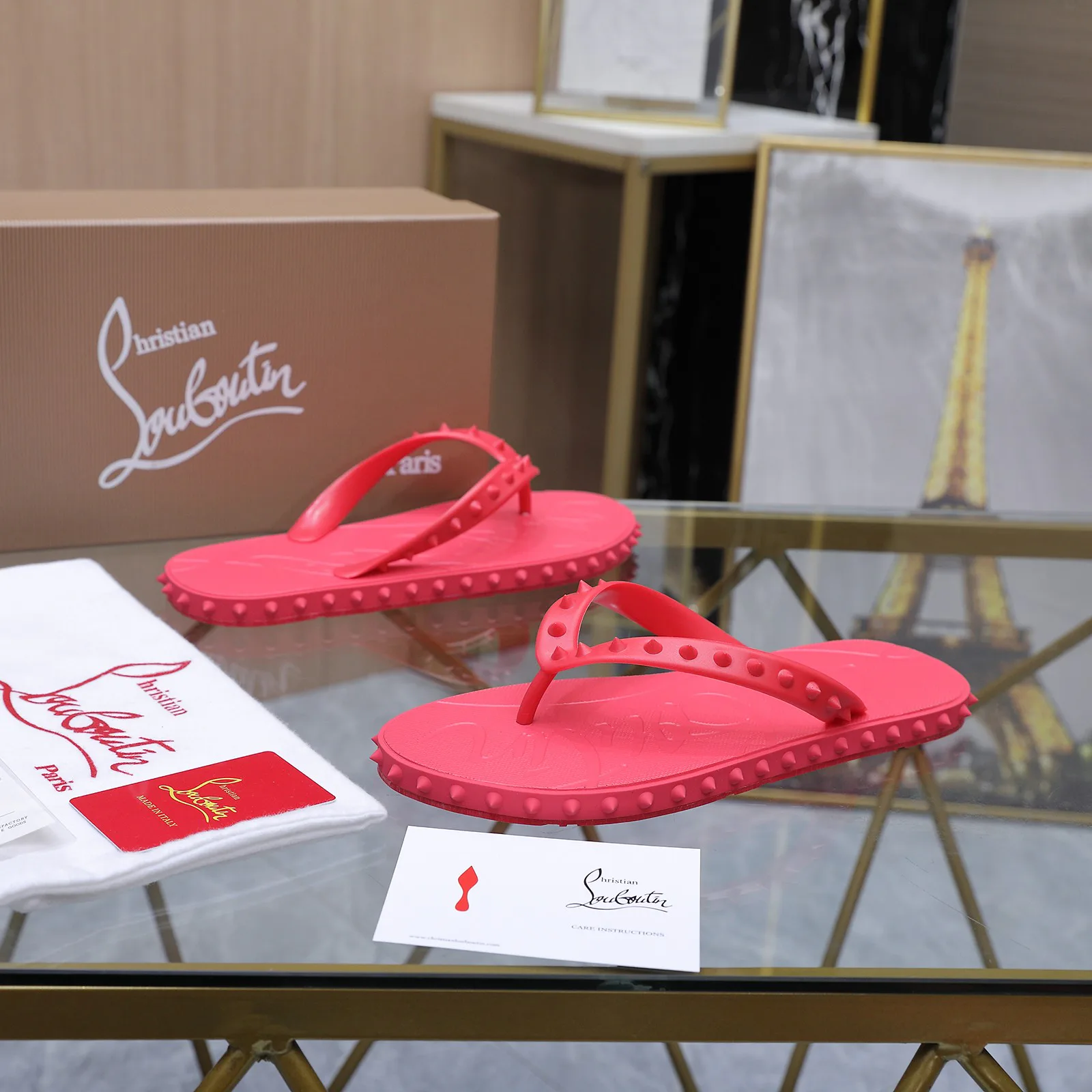 Шлепанцы Женские Christian Louboutin 17514964
