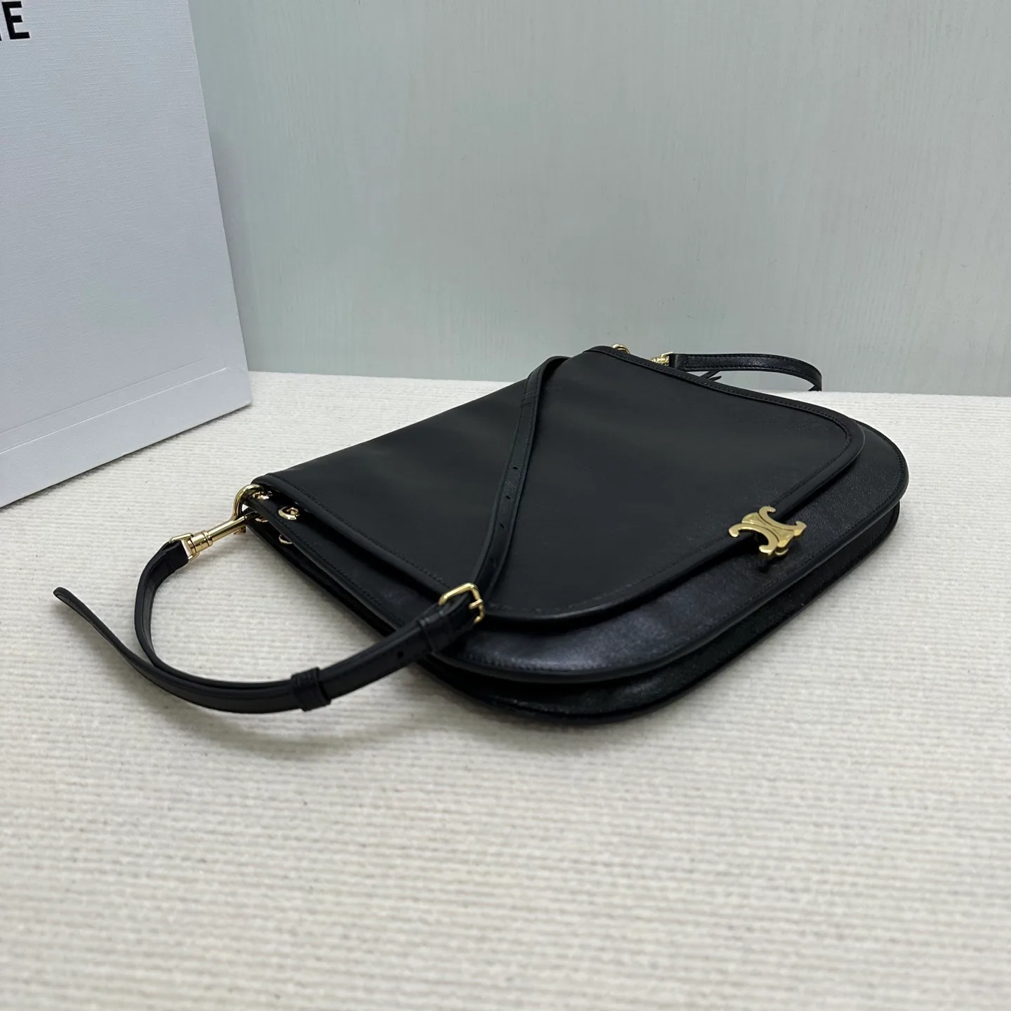 Классические Сумки Женские Celine 11512151