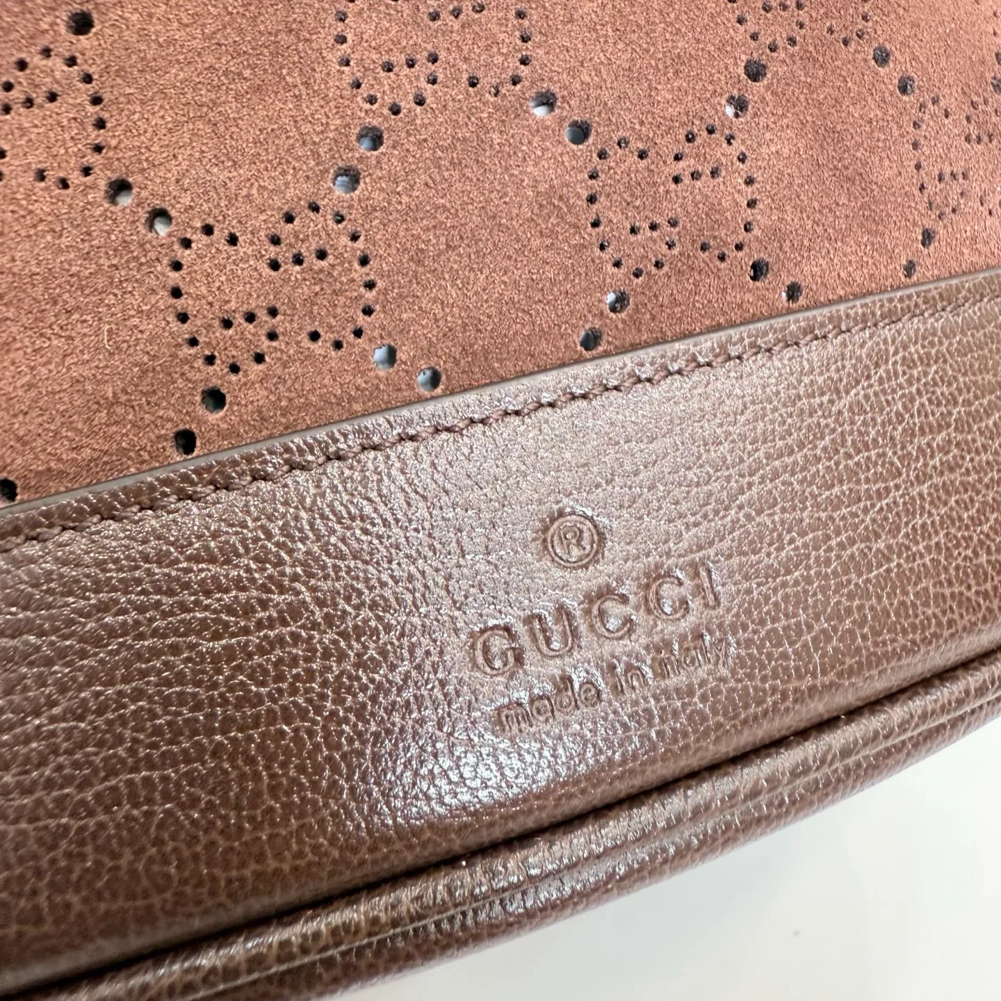 Классические Сумки Женские Gucci 18210732