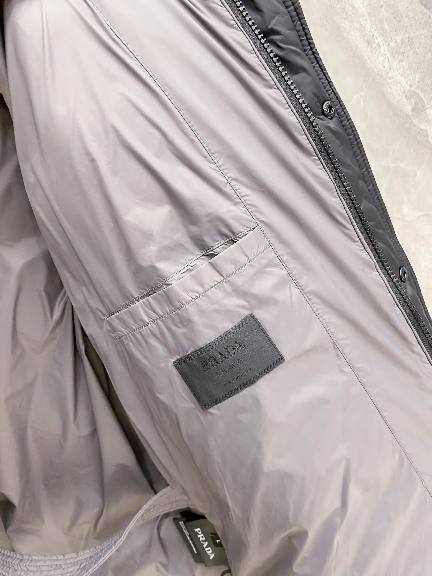 Куртки И Пуховики Мужские Prada 619049