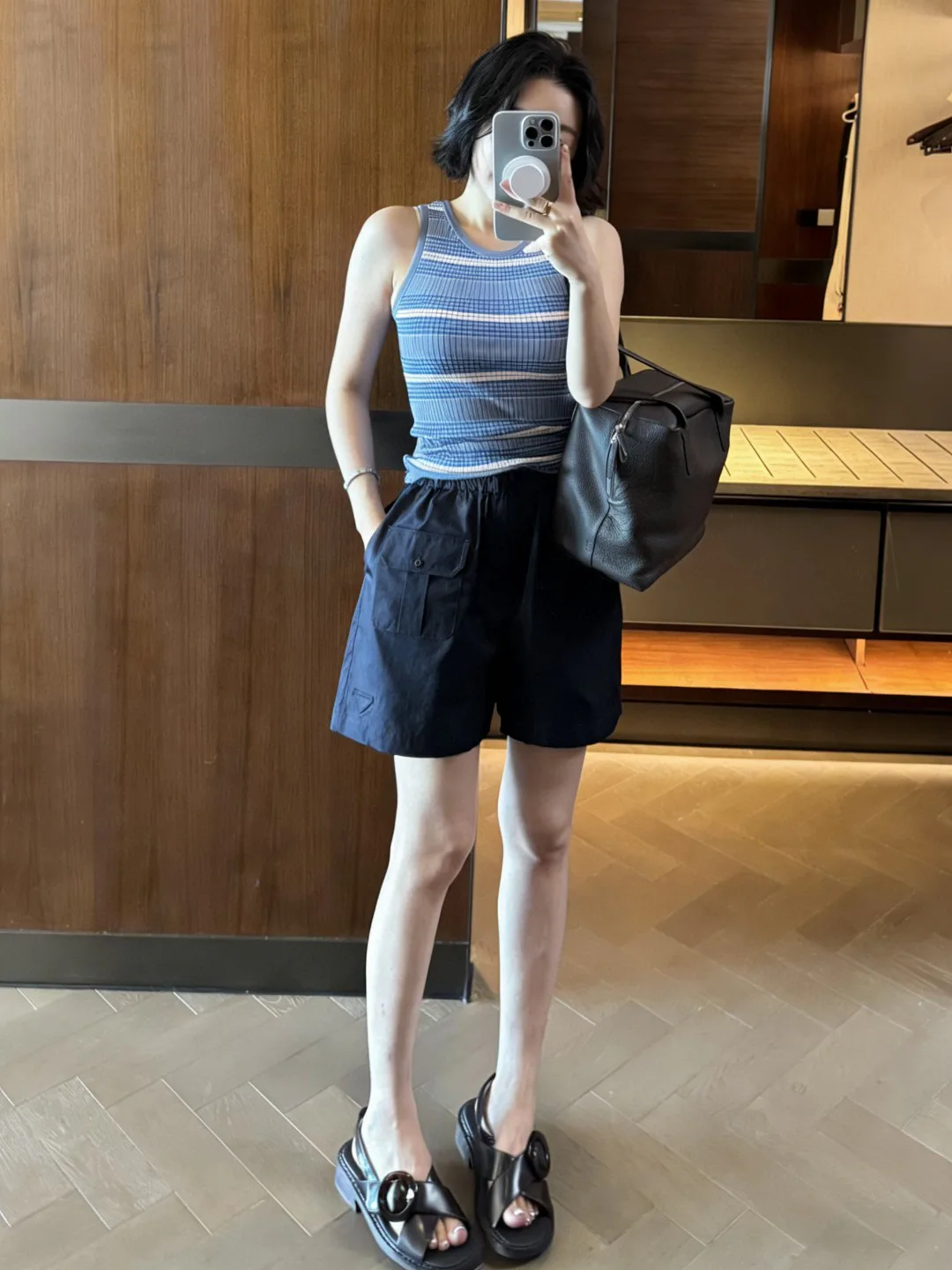 Шорты Мужские Prada 11430003