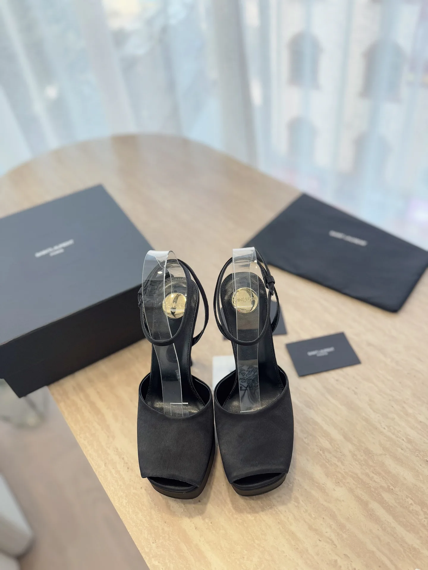 Босоножки Женские Saint Laurent 12815366